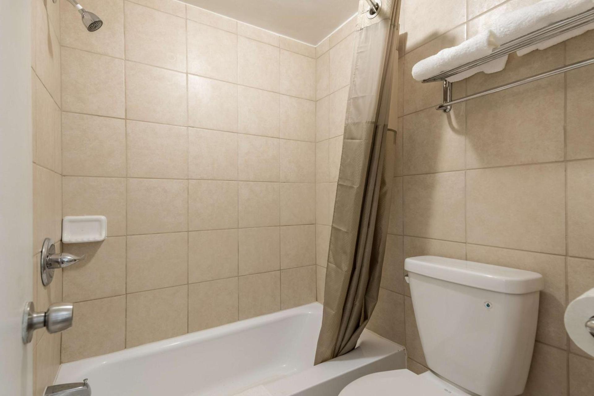 Motel 6-Schenectady, NY photo 18