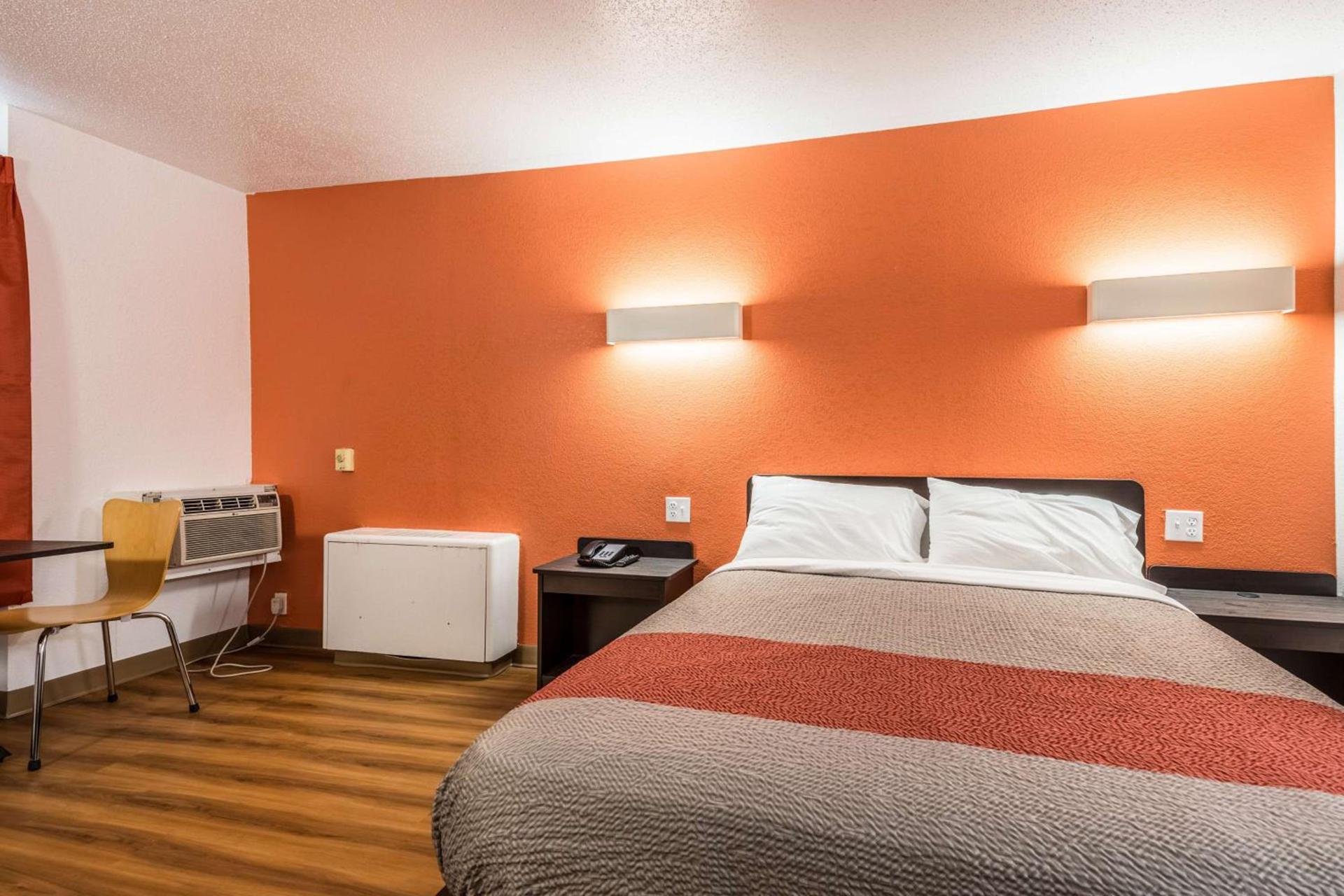 Motel 6-Schenectady, NY photo 9