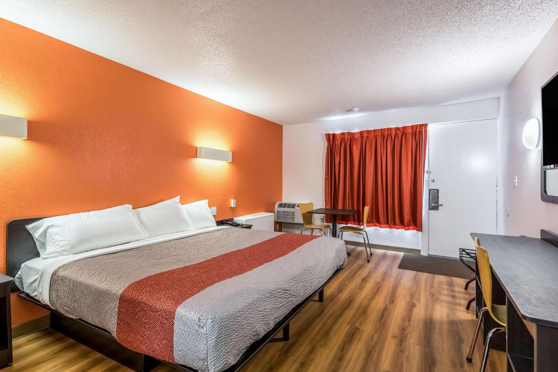Motel 6-Schenectady, NY photo 5