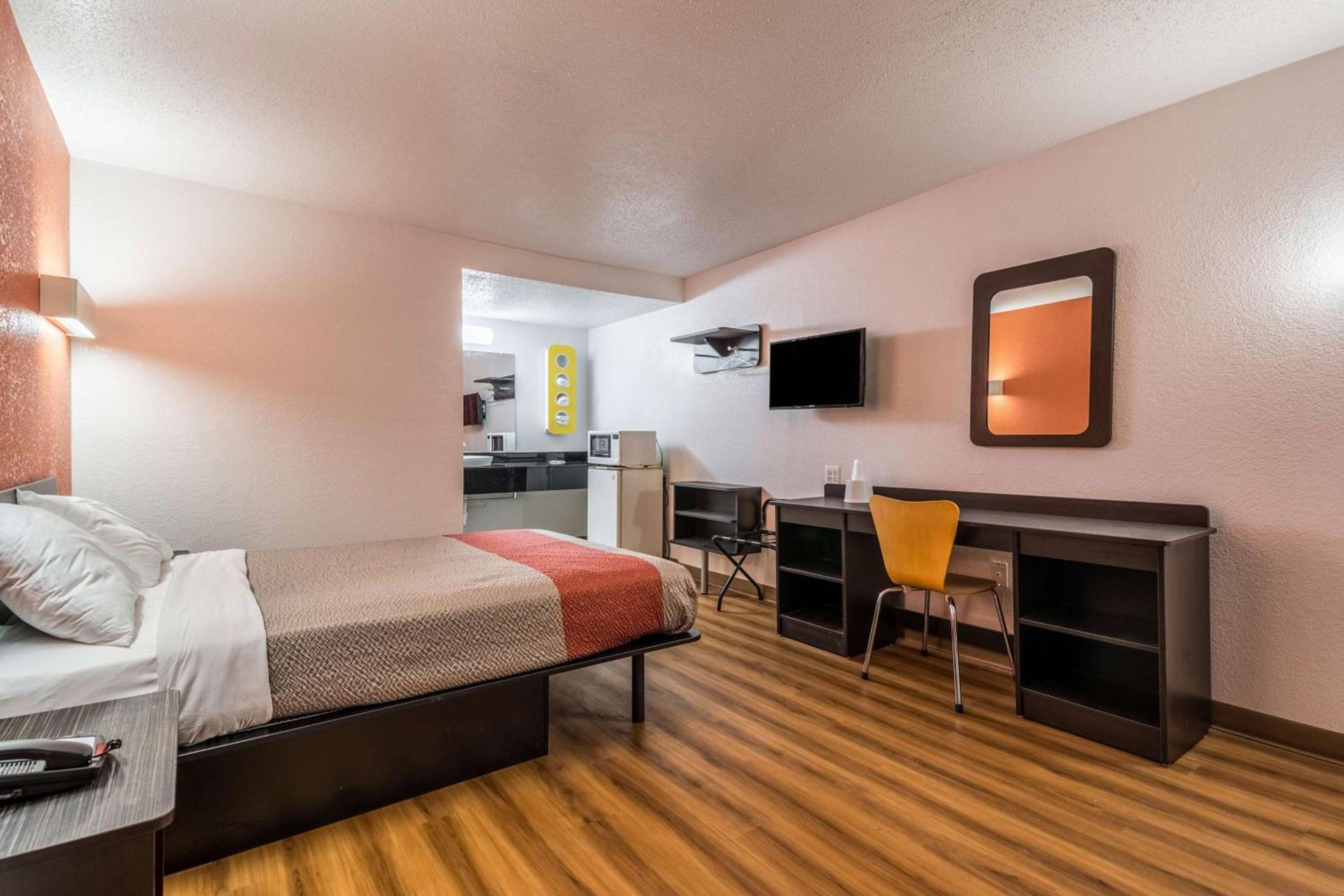 Motel 6-Schenectady, NY photo 8