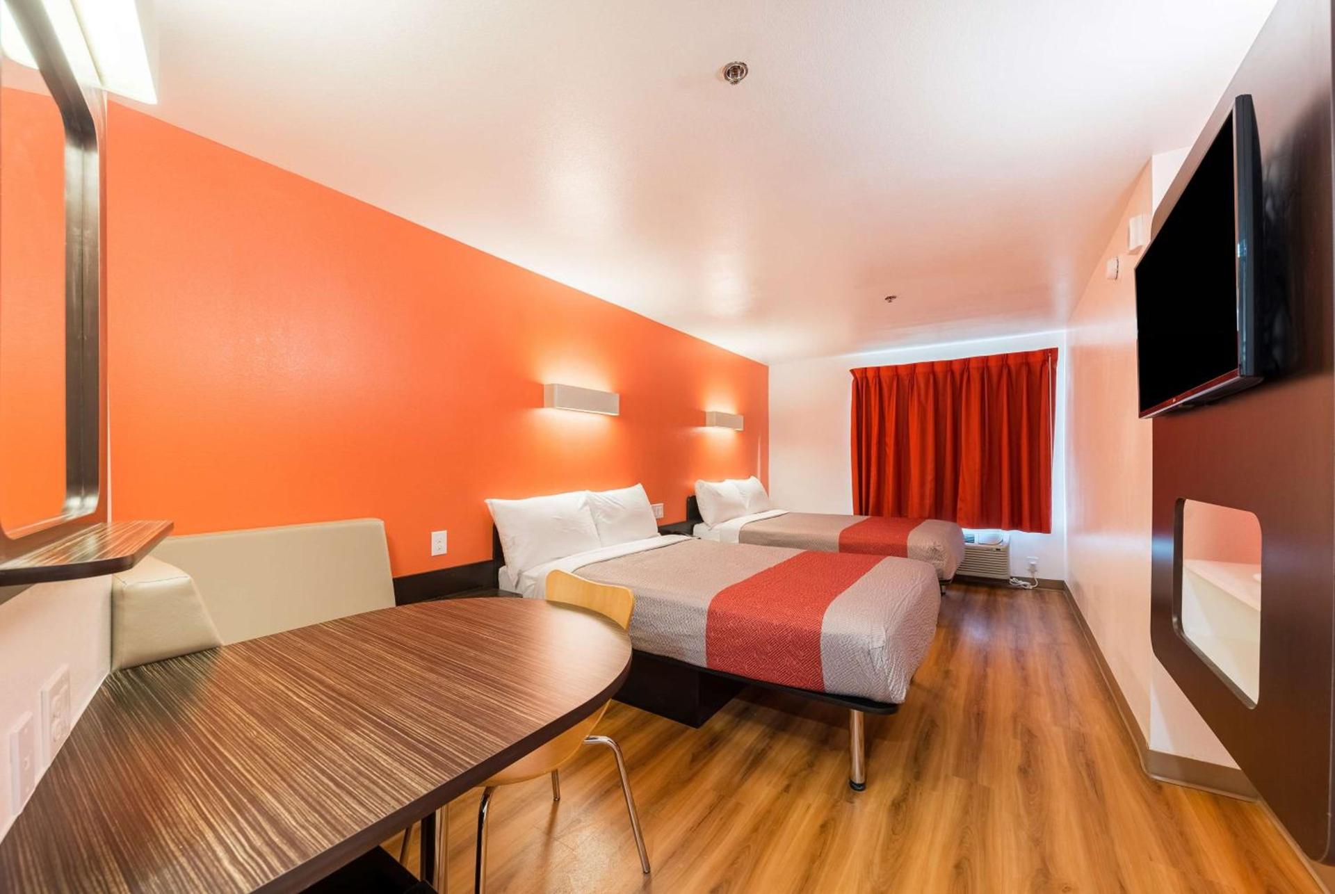 Motel 6 Fort Worth, TX - North - Saginaw photo 13