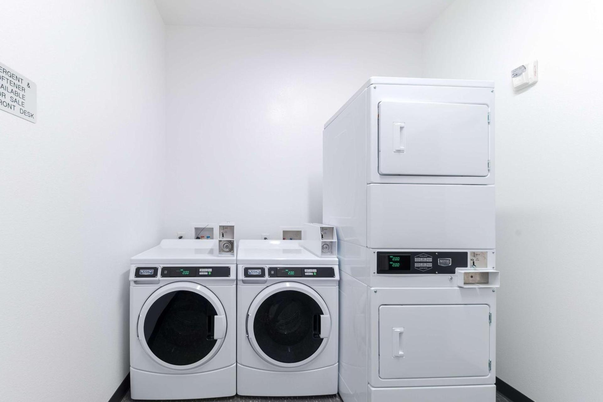 Motel 6 Fort Worth, TX - North - Saginaw photo 42