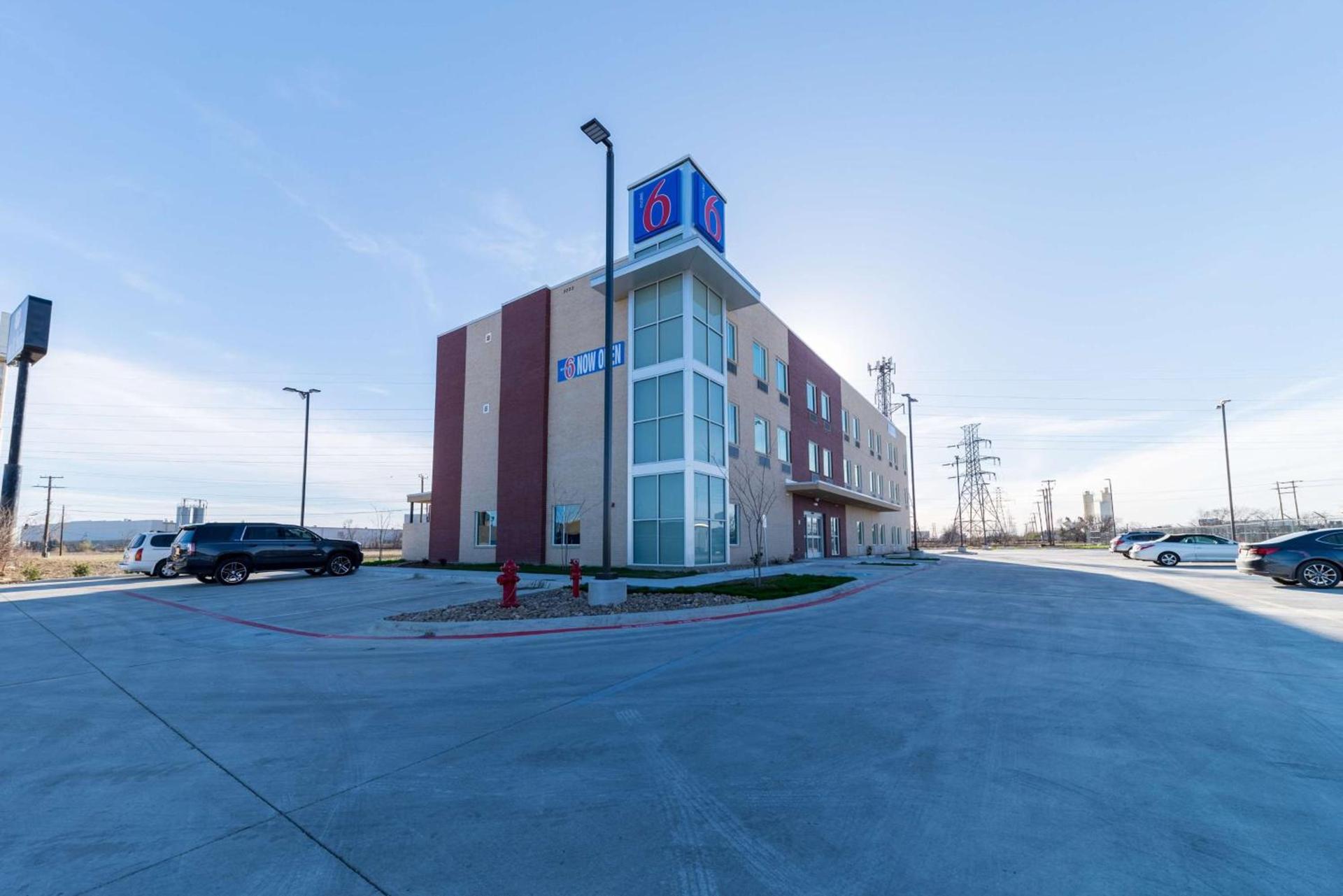 Motel 6 Fort Worth, TX - North - Saginaw photo 3