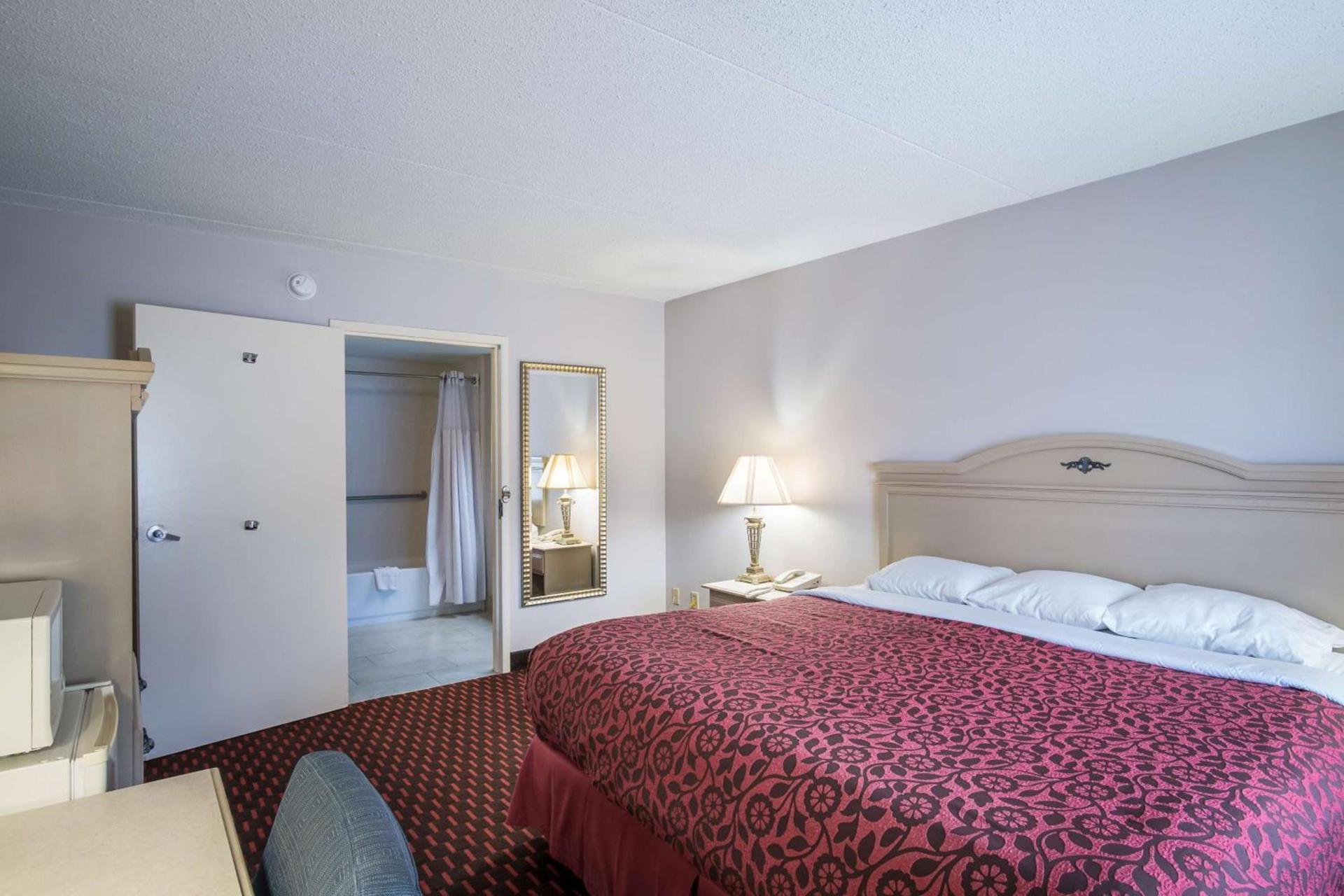 Motel 6-London, KY photo 30