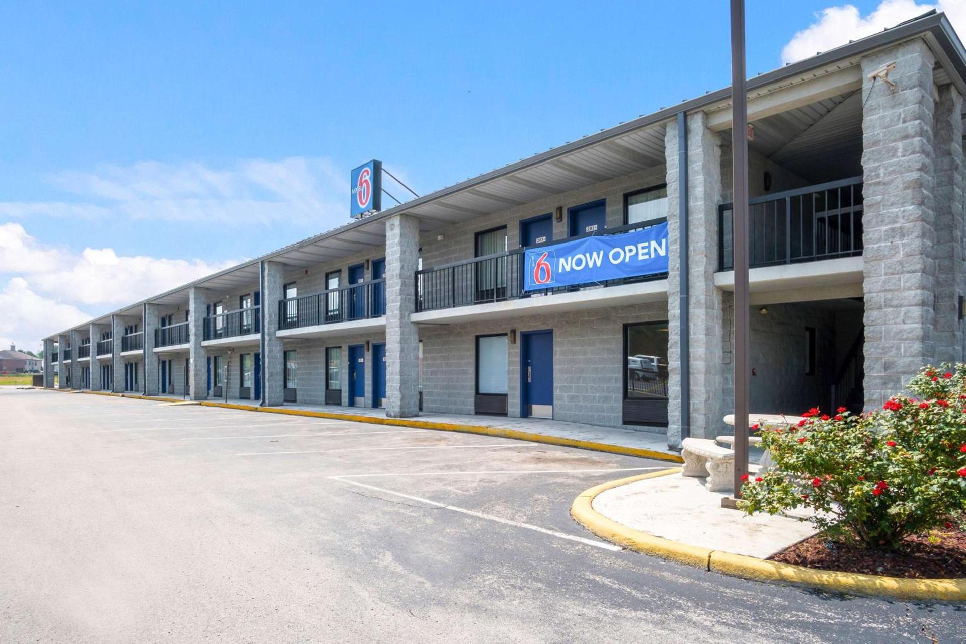 Motel 6-London, KY photo 39