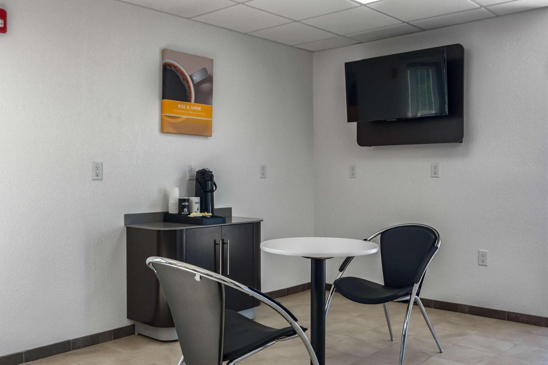 Motel 6-White, GA - Cartersville photo 23