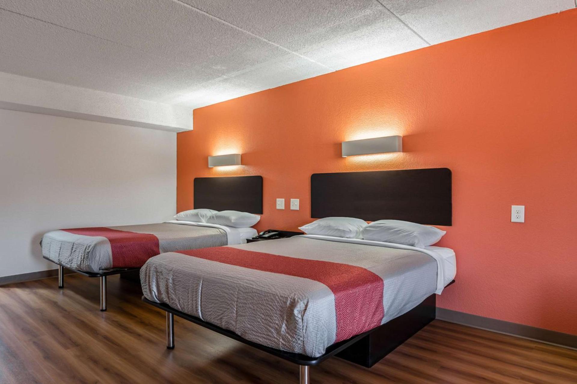 Motel 6-White, GA - Cartersville photo 11