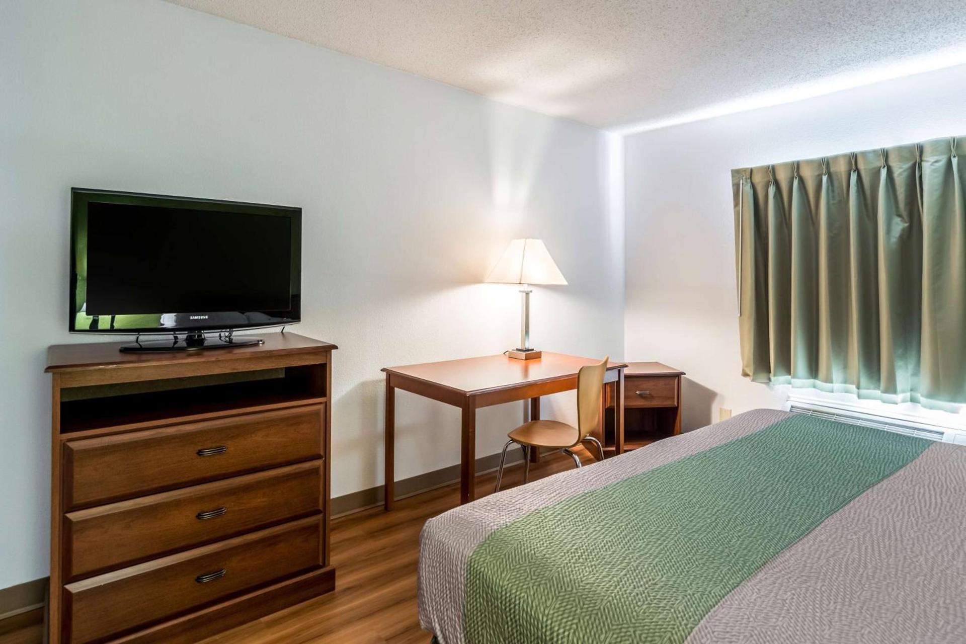 Motel 6 Petersburg, VA - Fort Lee photo 10