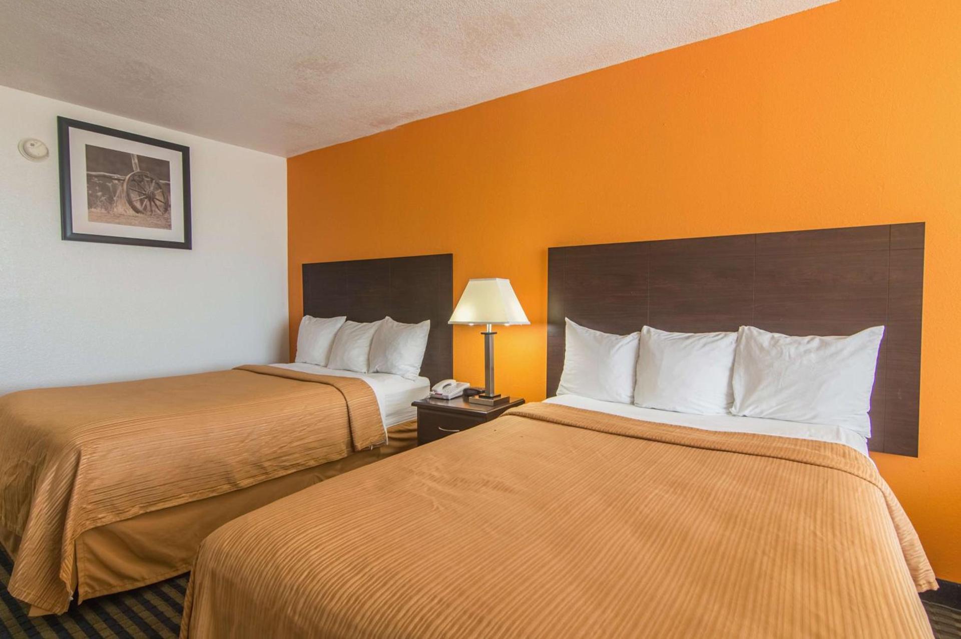 Motel 6-Liberal, KS photo 6