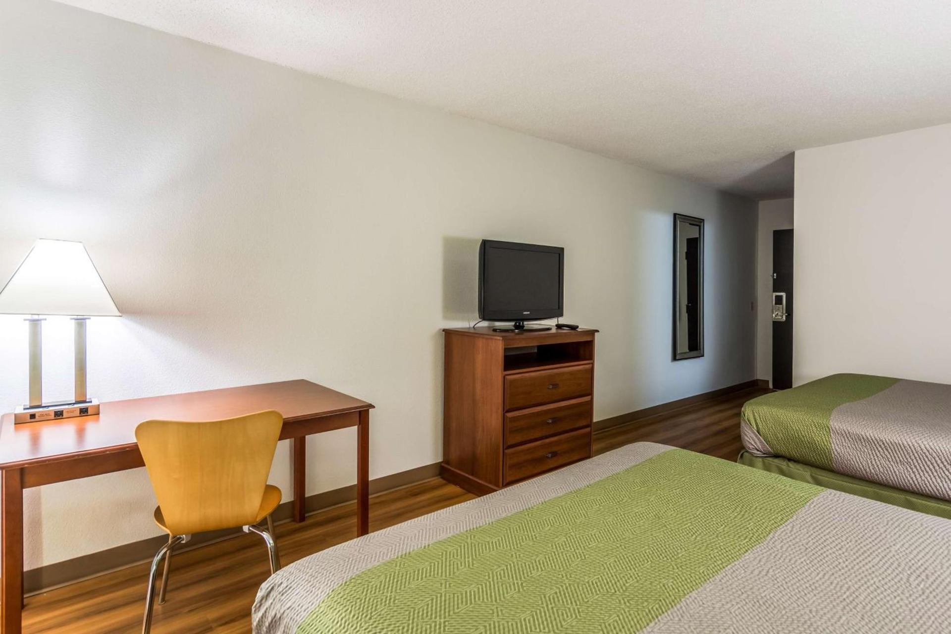 Motel 6 Petersburg, VA - Fort Lee photo 17