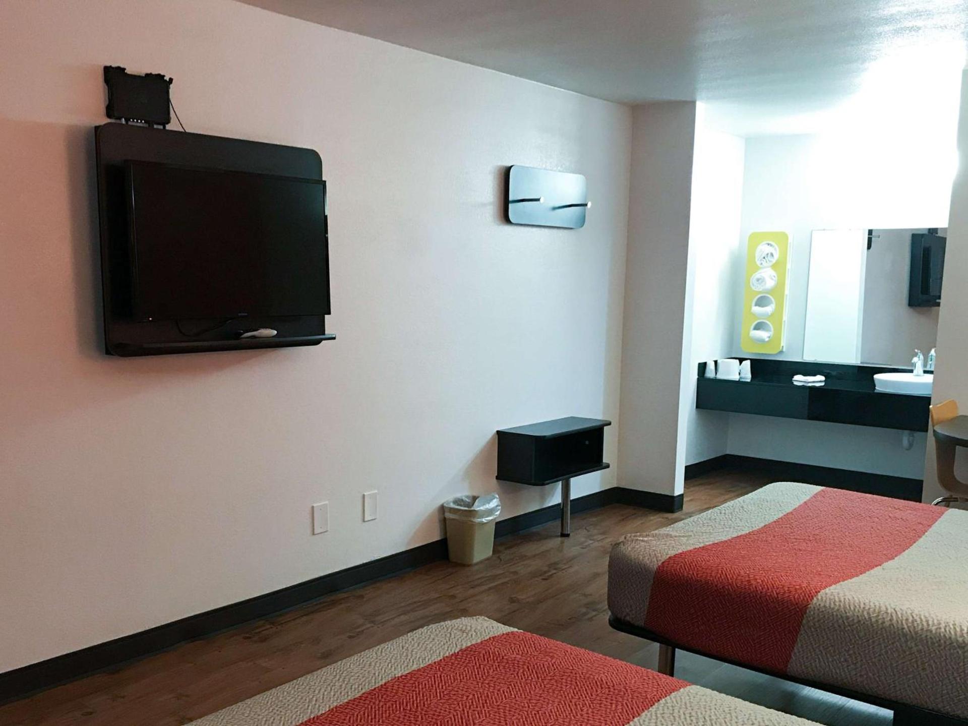 Motel 6-Bremen, GA photo 10