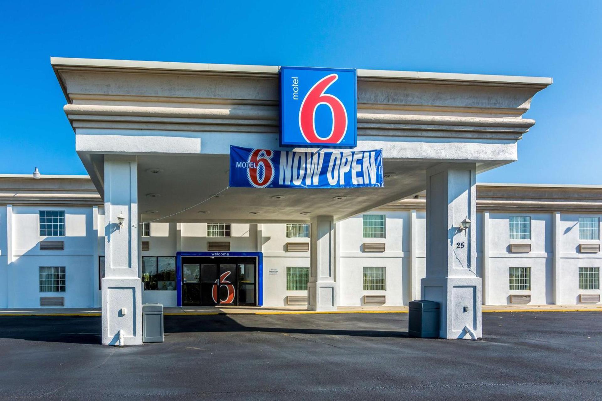 Motel 6 Petersburg, VA - Fort Lee photo 2