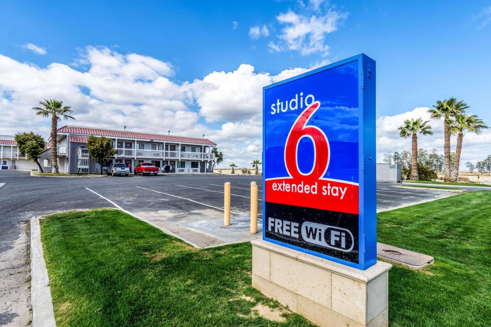 Studio 6-Buttonwillow, CA photo 40