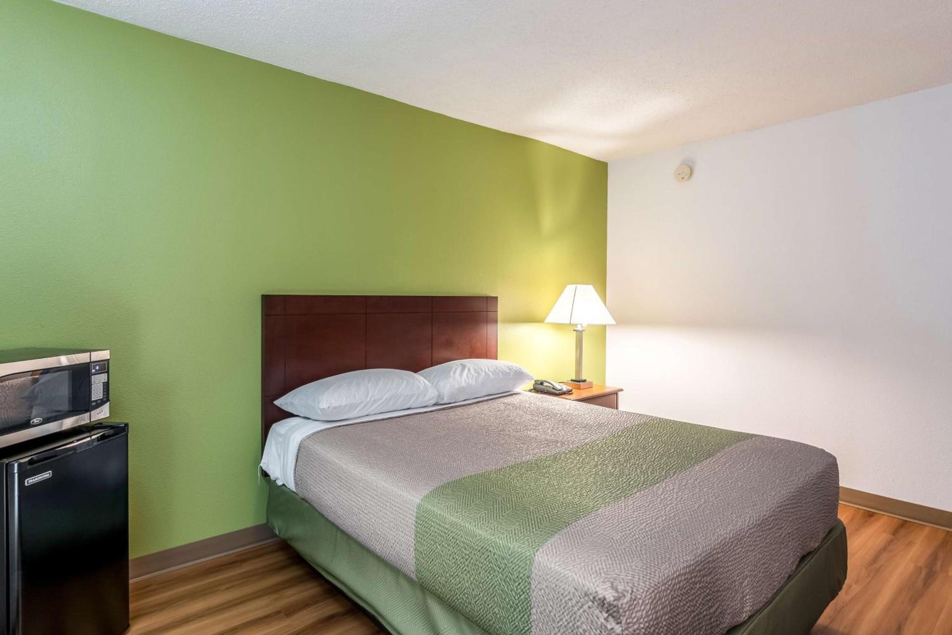 Motel 6 Petersburg, VA - Fort Lee photo 12