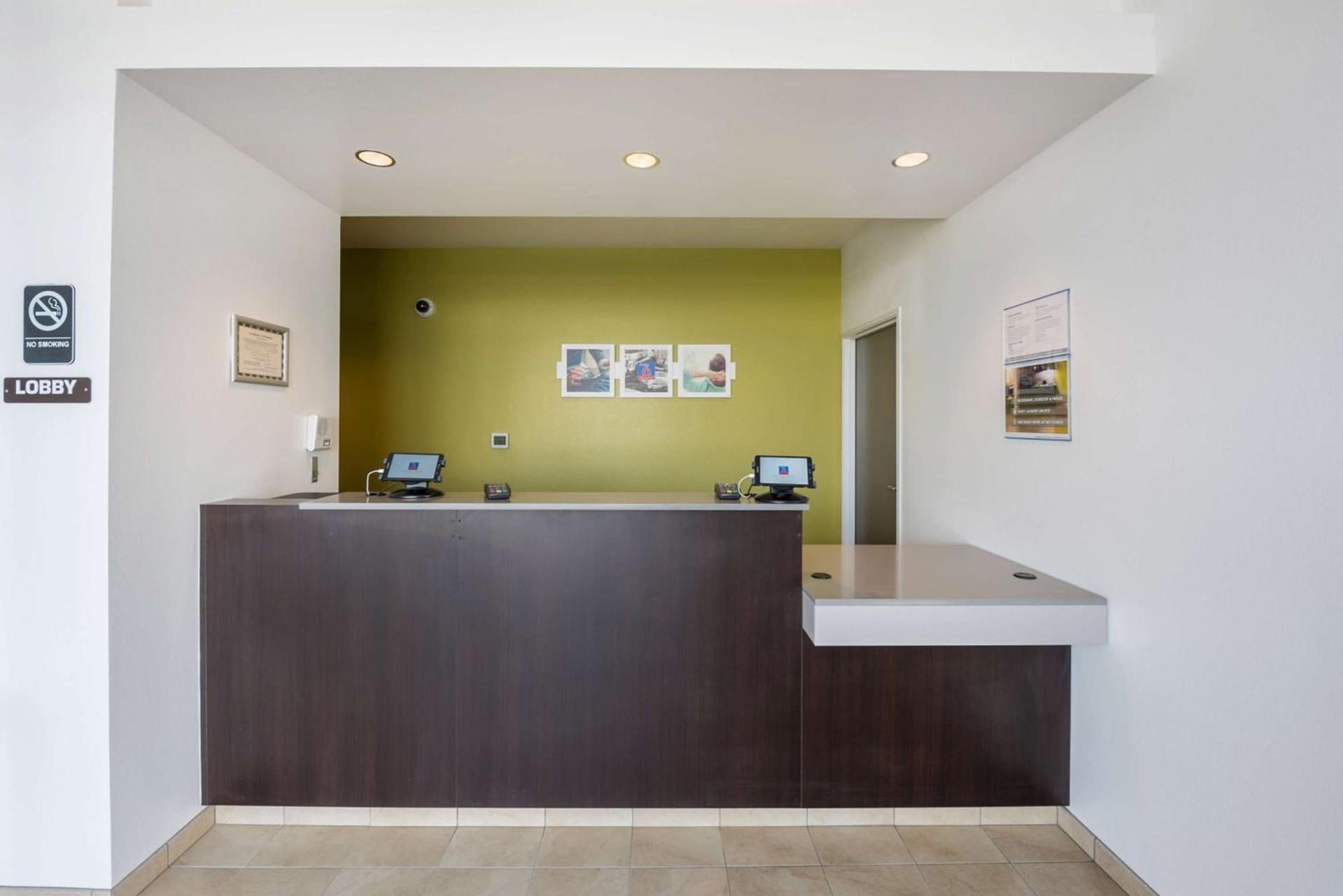 Studio 6-Mccarran, NV - Sparks - Tahoe - Reno Industrial Center photo 22