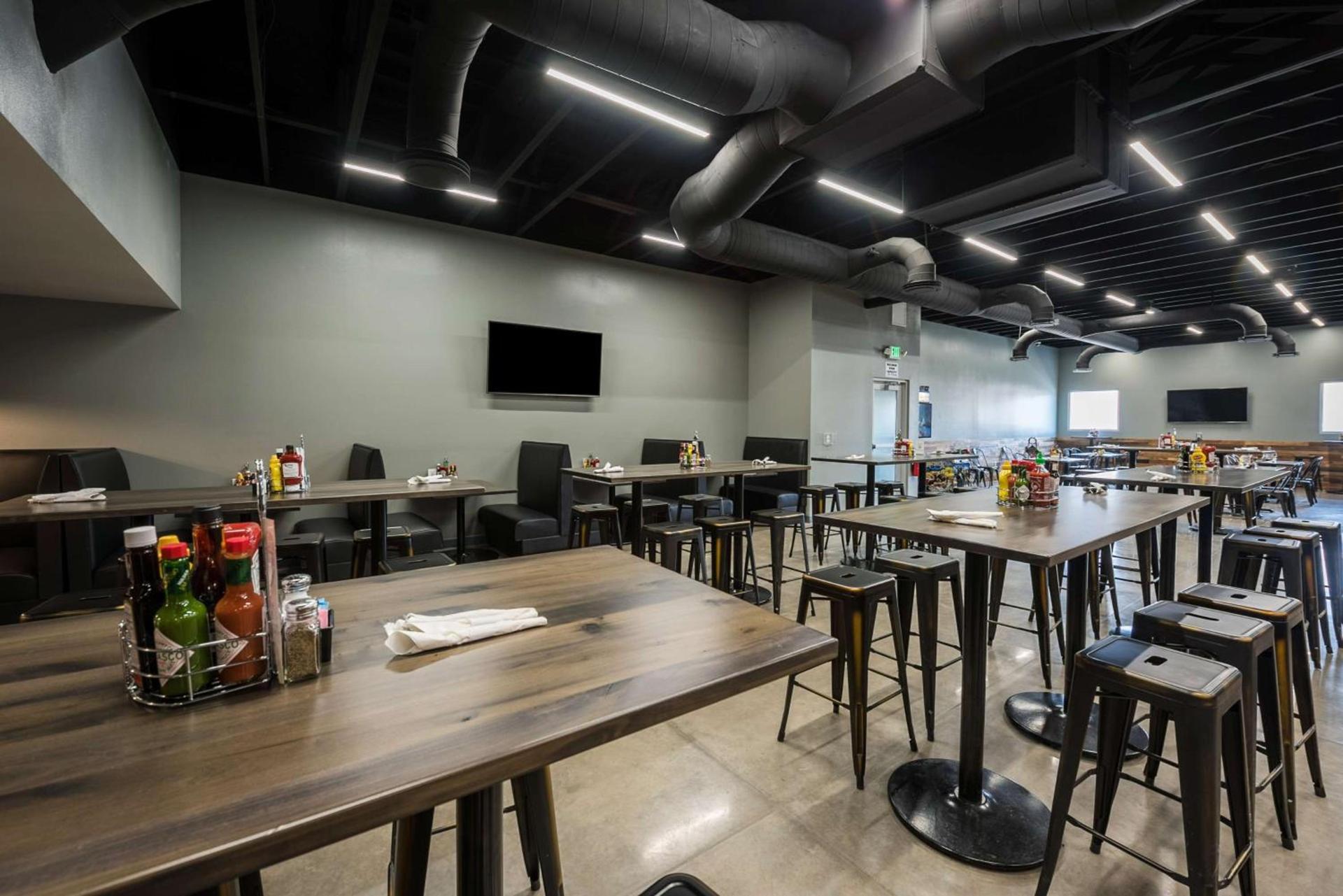 Studio 6-Mccarran, NV - Sparks - Tahoe - Reno Industrial Center photo 24
