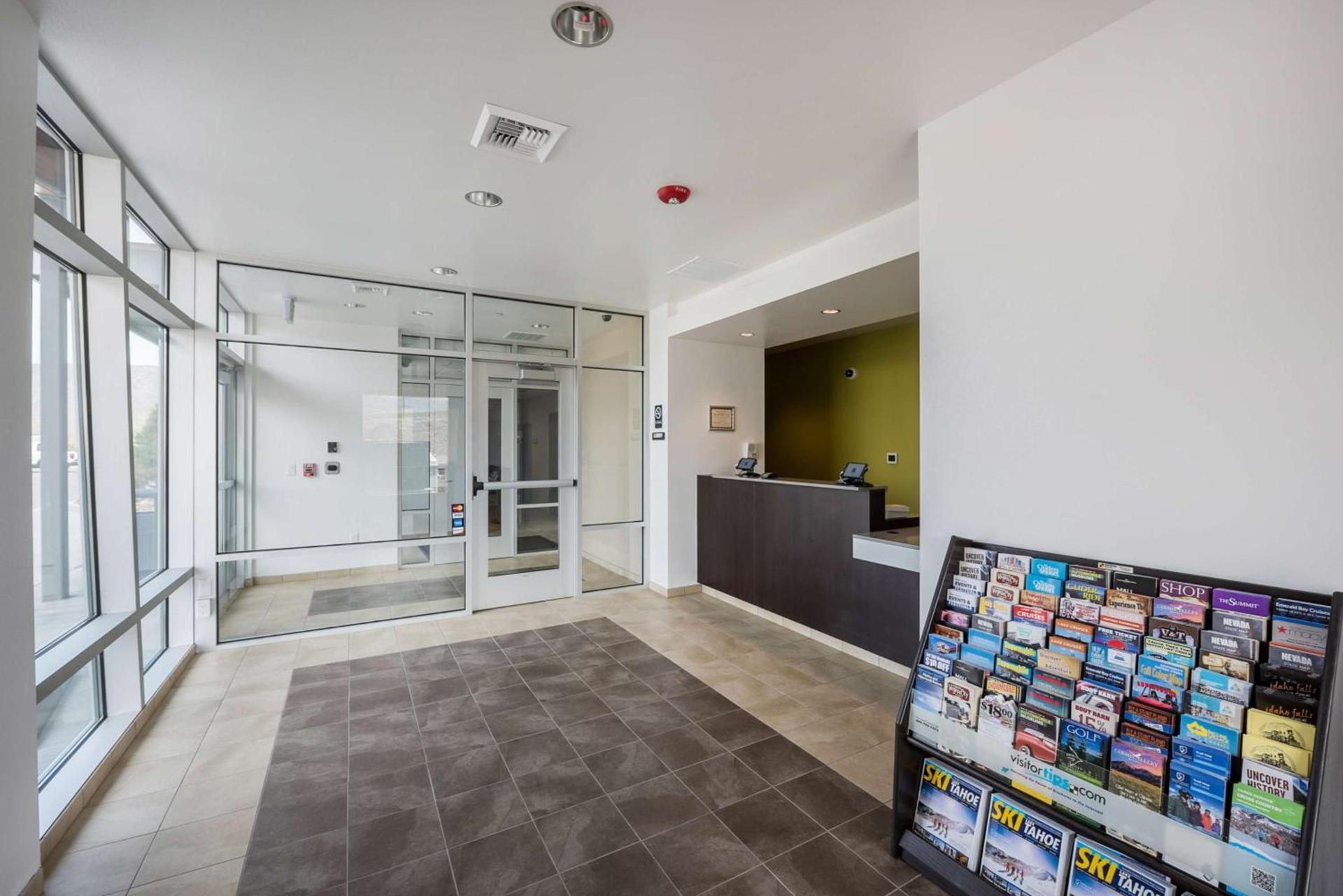 Studio 6-Mccarran, NV - Sparks - Tahoe - Reno Industrial Center photo 21
