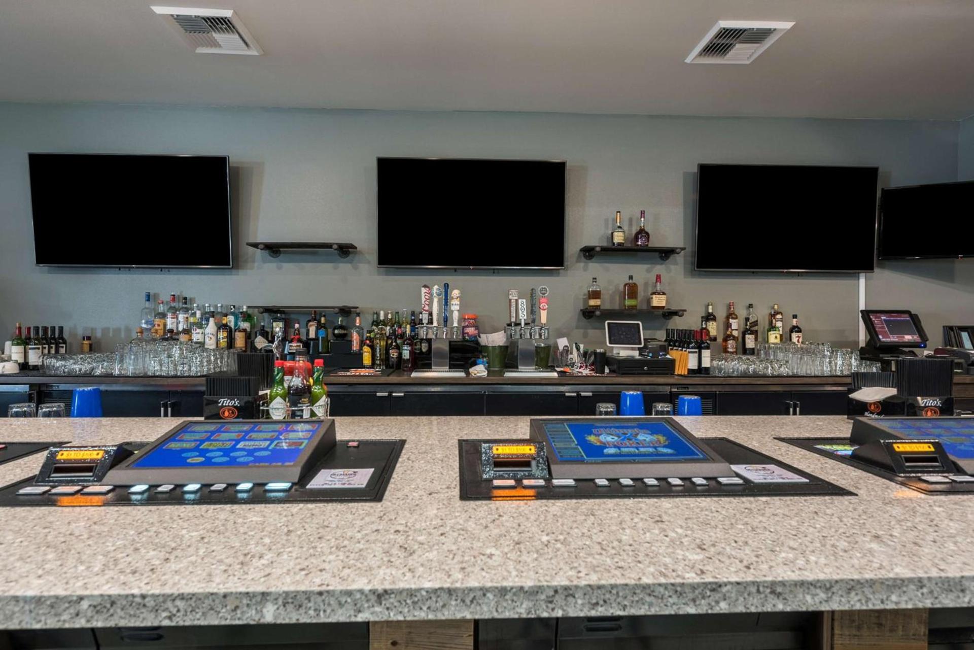 Studio 6-Mccarran, NV - Sparks - Tahoe - Reno Industrial Center photo 25