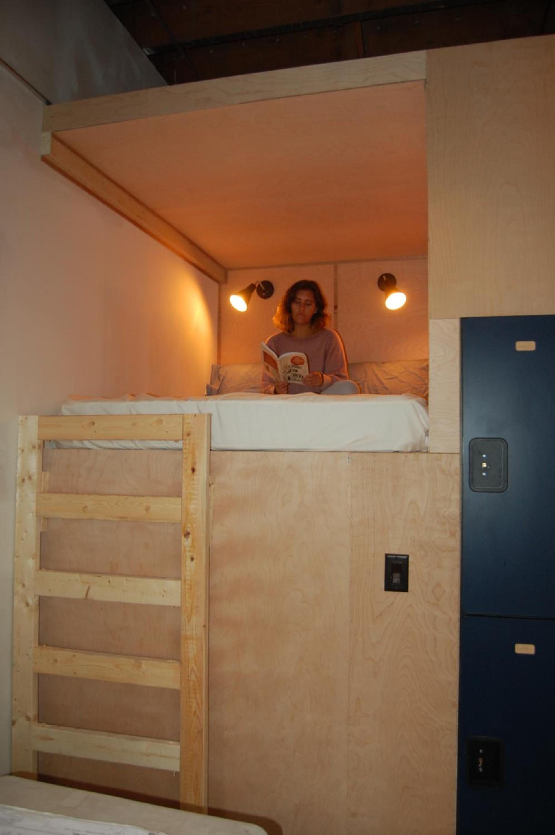 Hostel du Nord photo 78