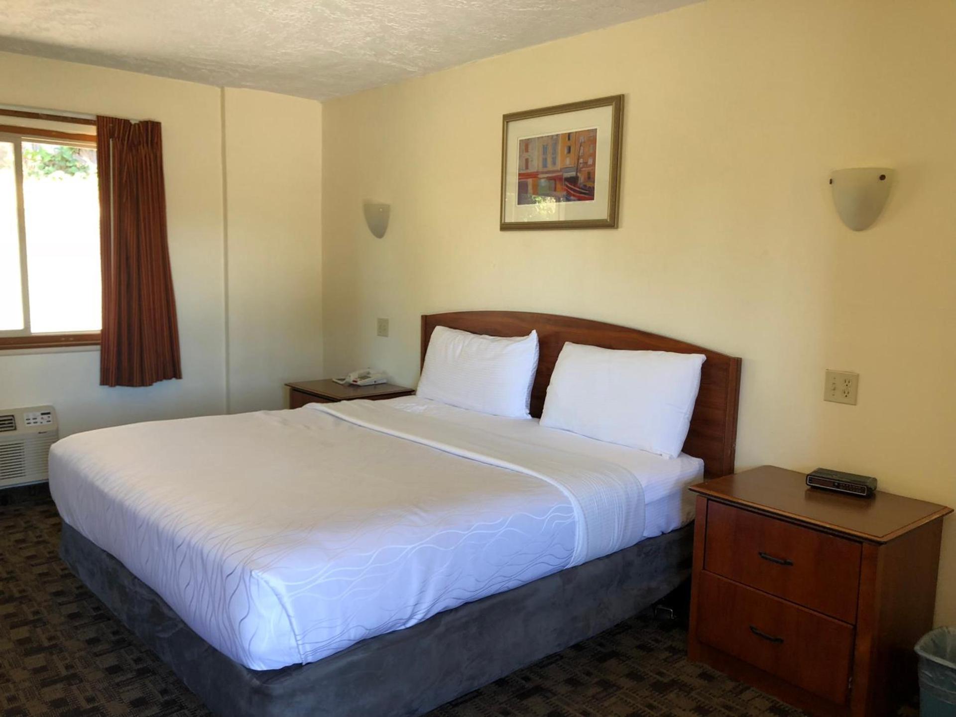 Monticello Motel photo 6