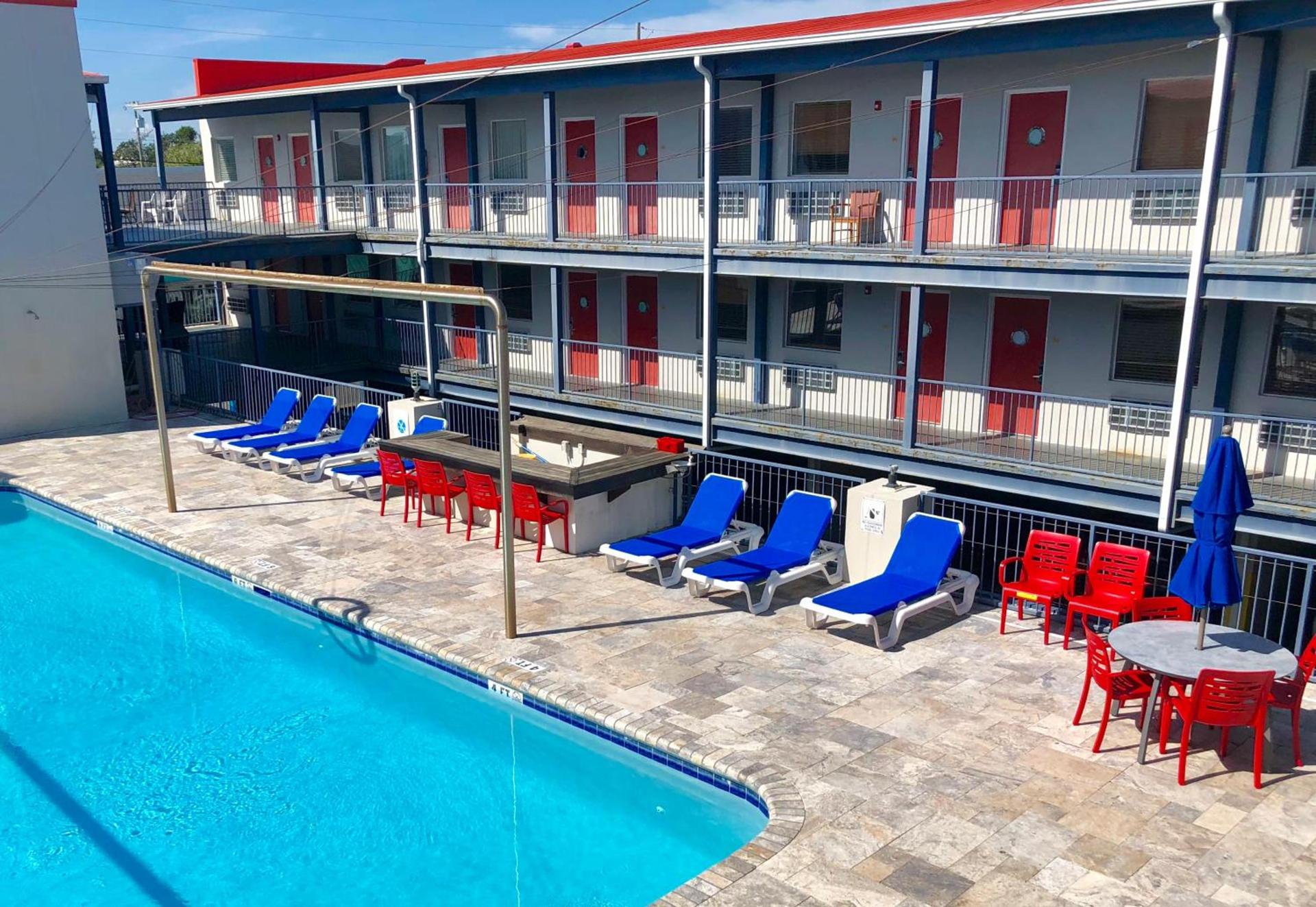 Sea and Breeze Hotel and Condo photo 29