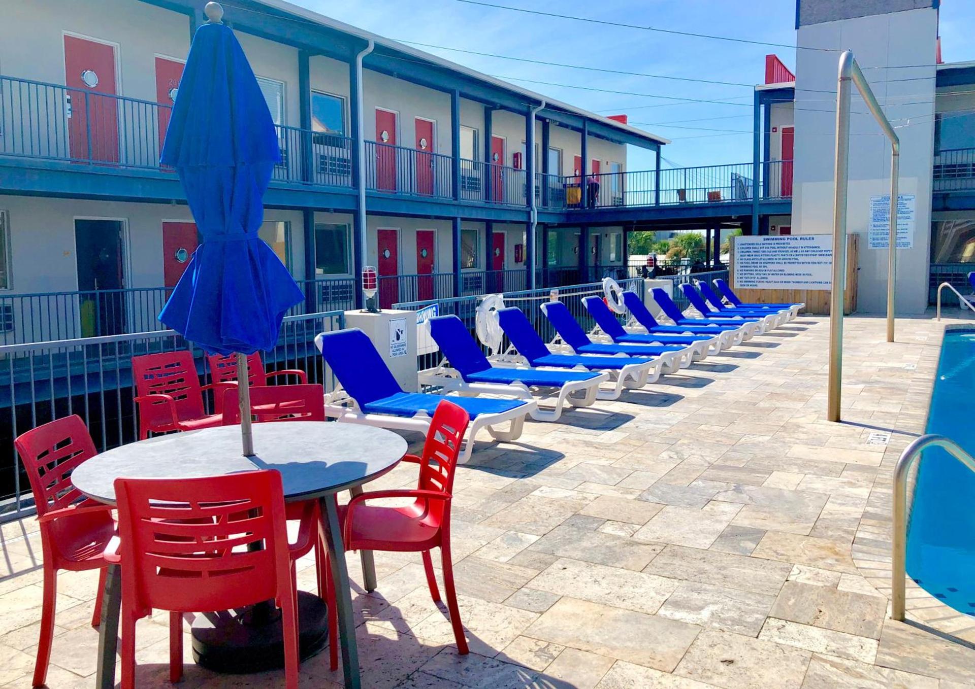 Sea and Breeze Hotel and Condo photo 35