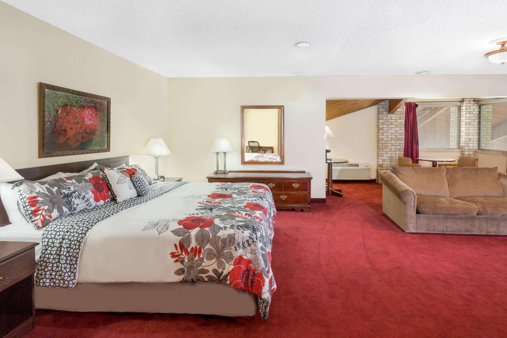 Days Inn by Wyndham Jackson photo 14
