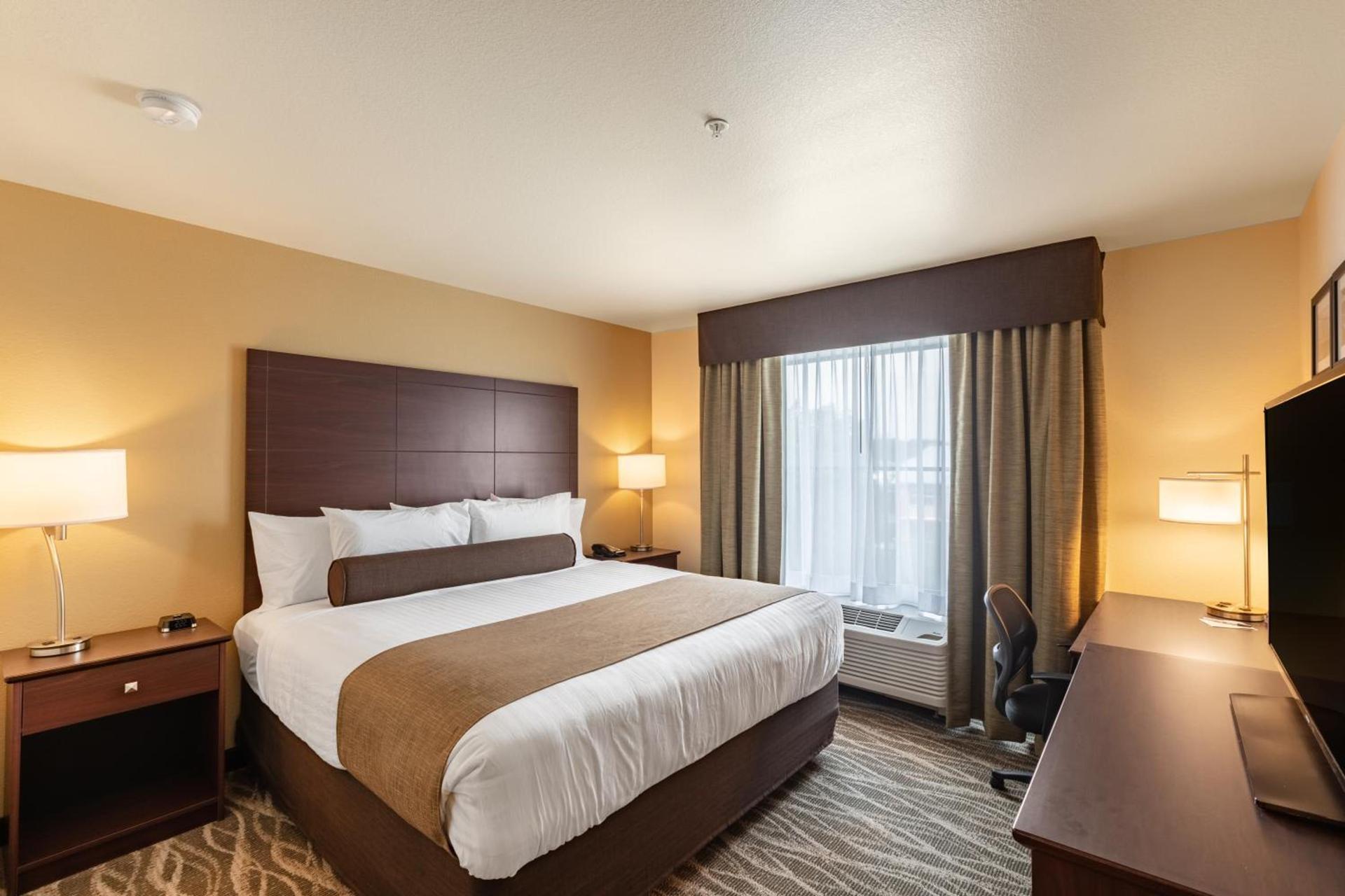 Cobblestone Hotel & Suites Hartford photo 20
