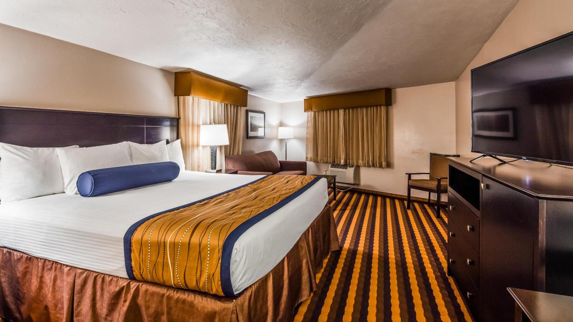 Best Western New Oregon Motel photo 63