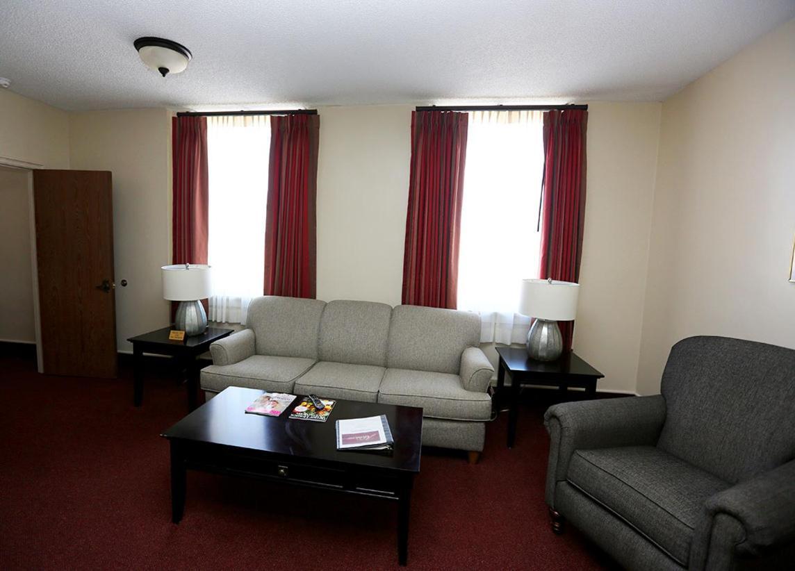 Arrow Hotel photo 8