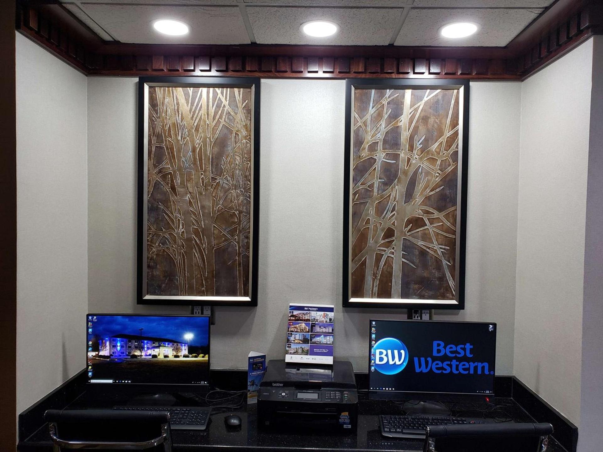 Best Western Big Spring Lodge photo 18