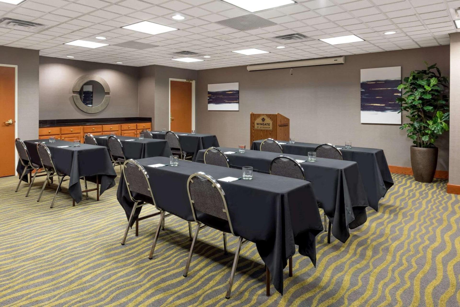 Wingate by Wyndham Columbia photo 10