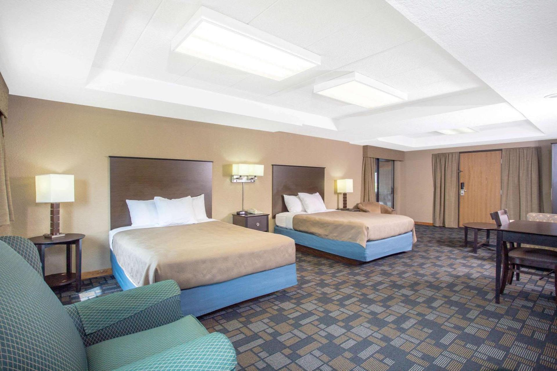 AmericInn by Wyndham Hayward photo 17