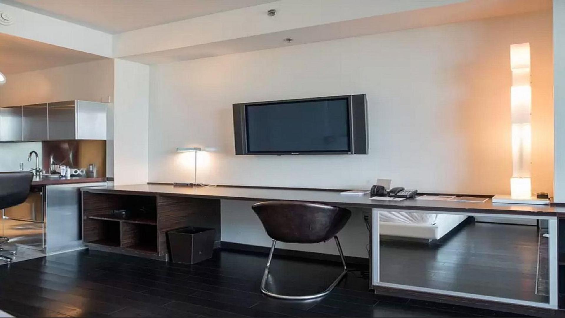 Fantastic palms place with strip views 23rd floor photo 10