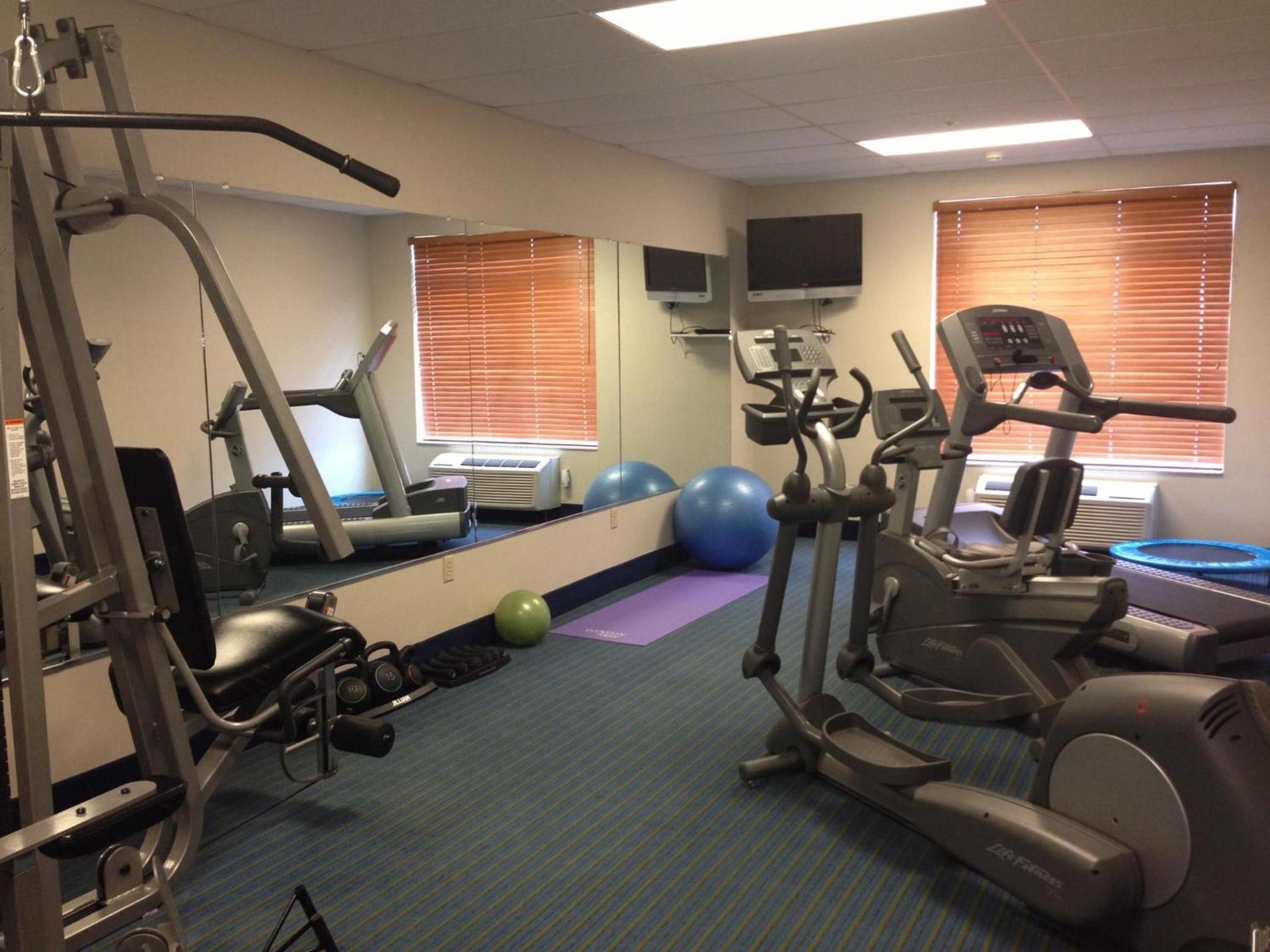 Wingate by Wyndham - York photo 22