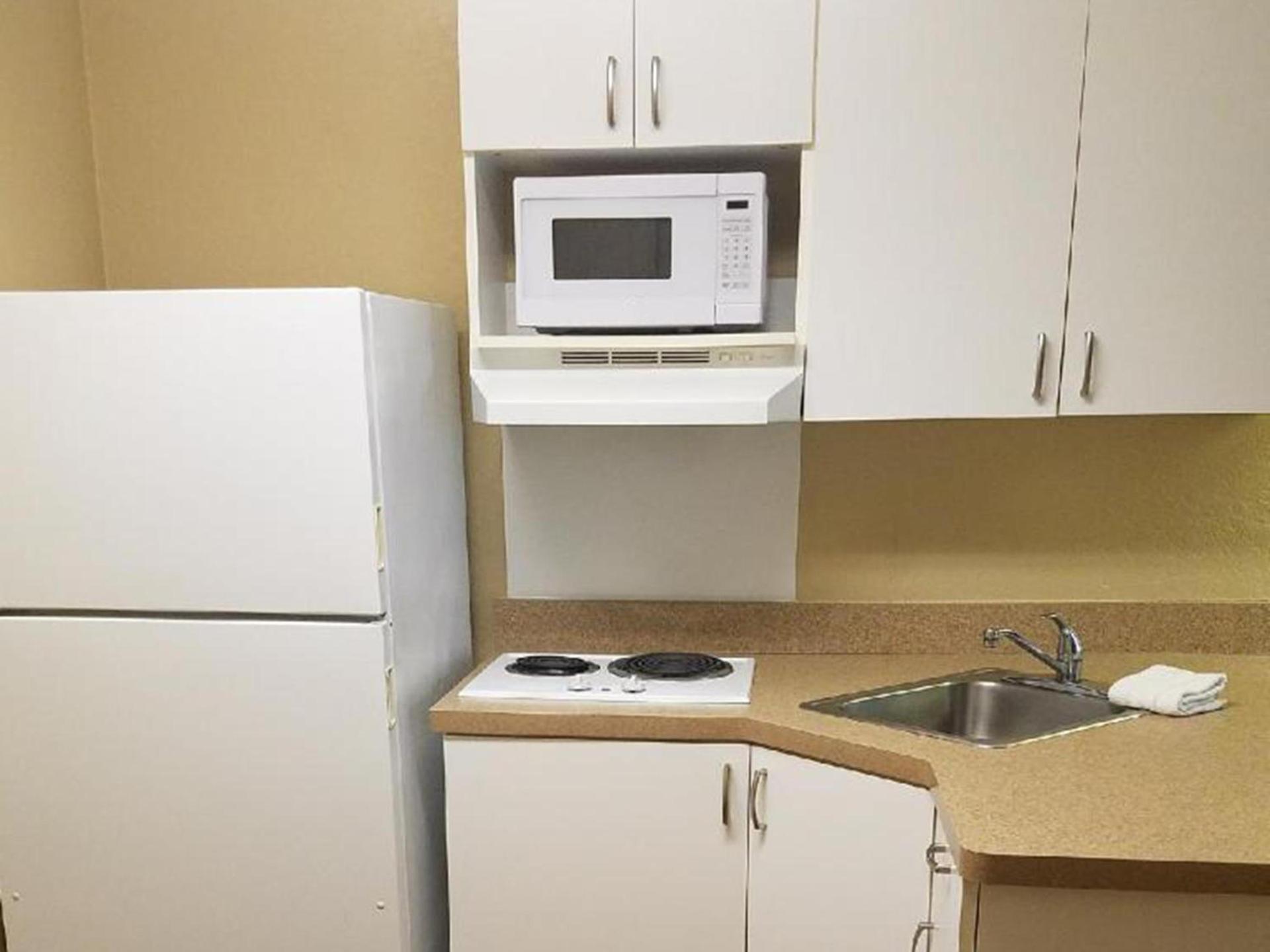 Extended Stay America Select Suites - Roanoke - Airport photo 37