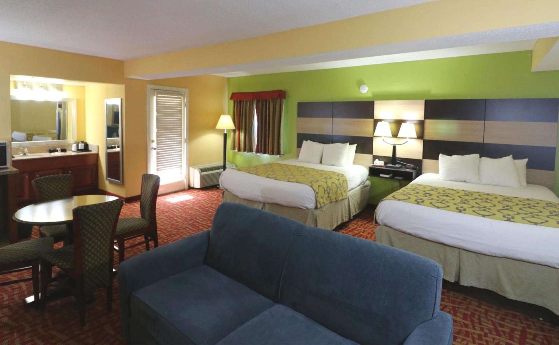 Baymont by Wyndham Sevierville Pigeon Forge photo 13