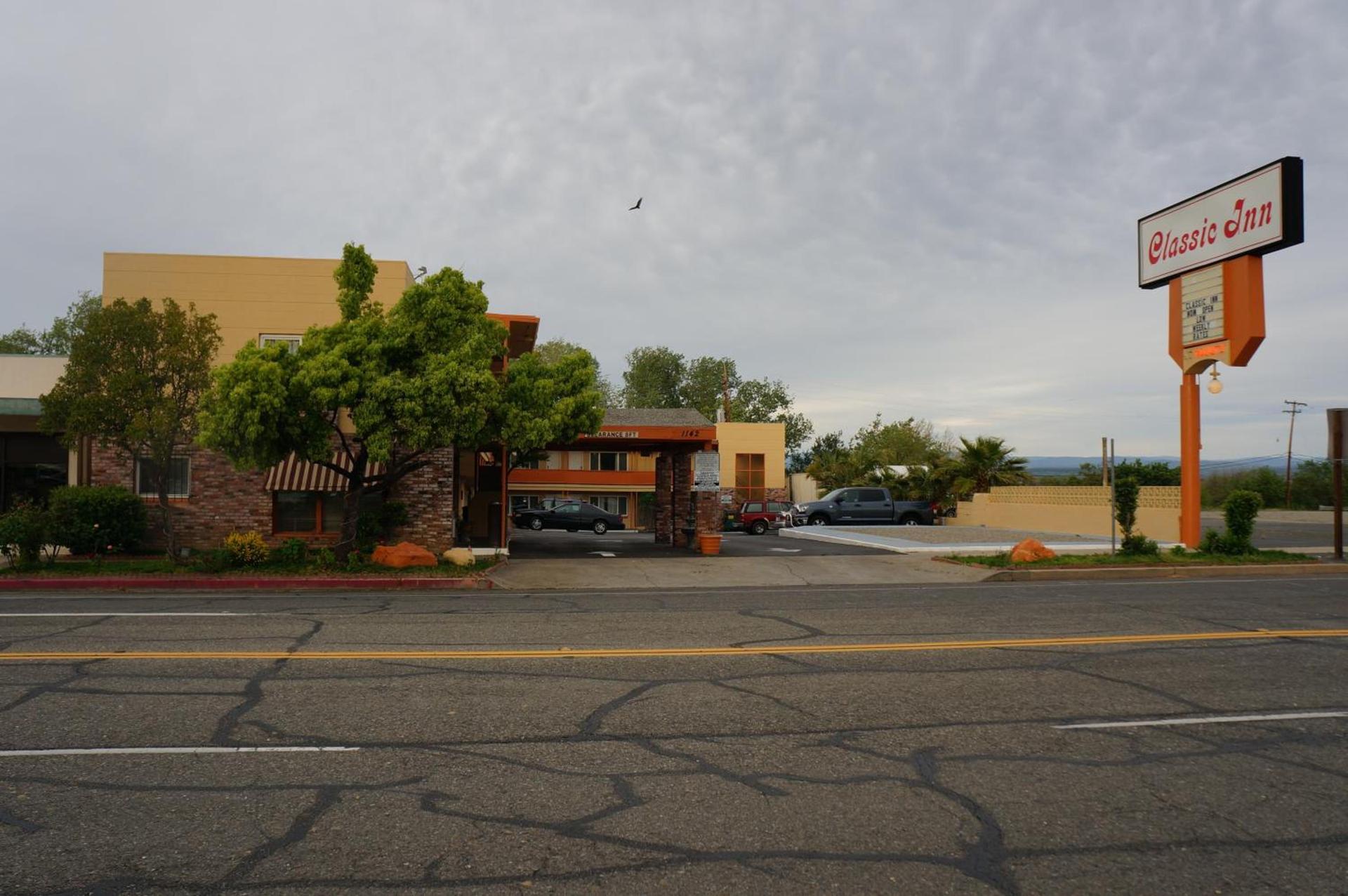 Classic Inn photo 28