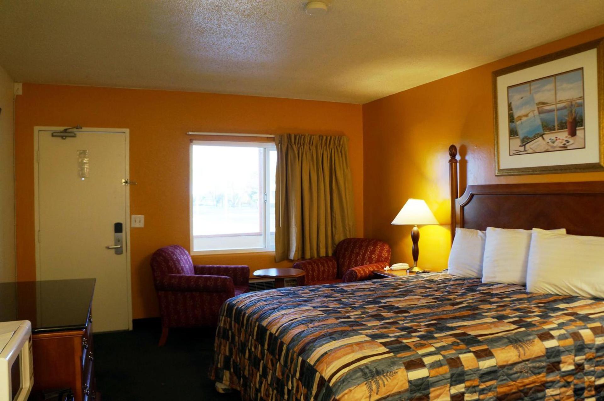Classic Inn photo 19