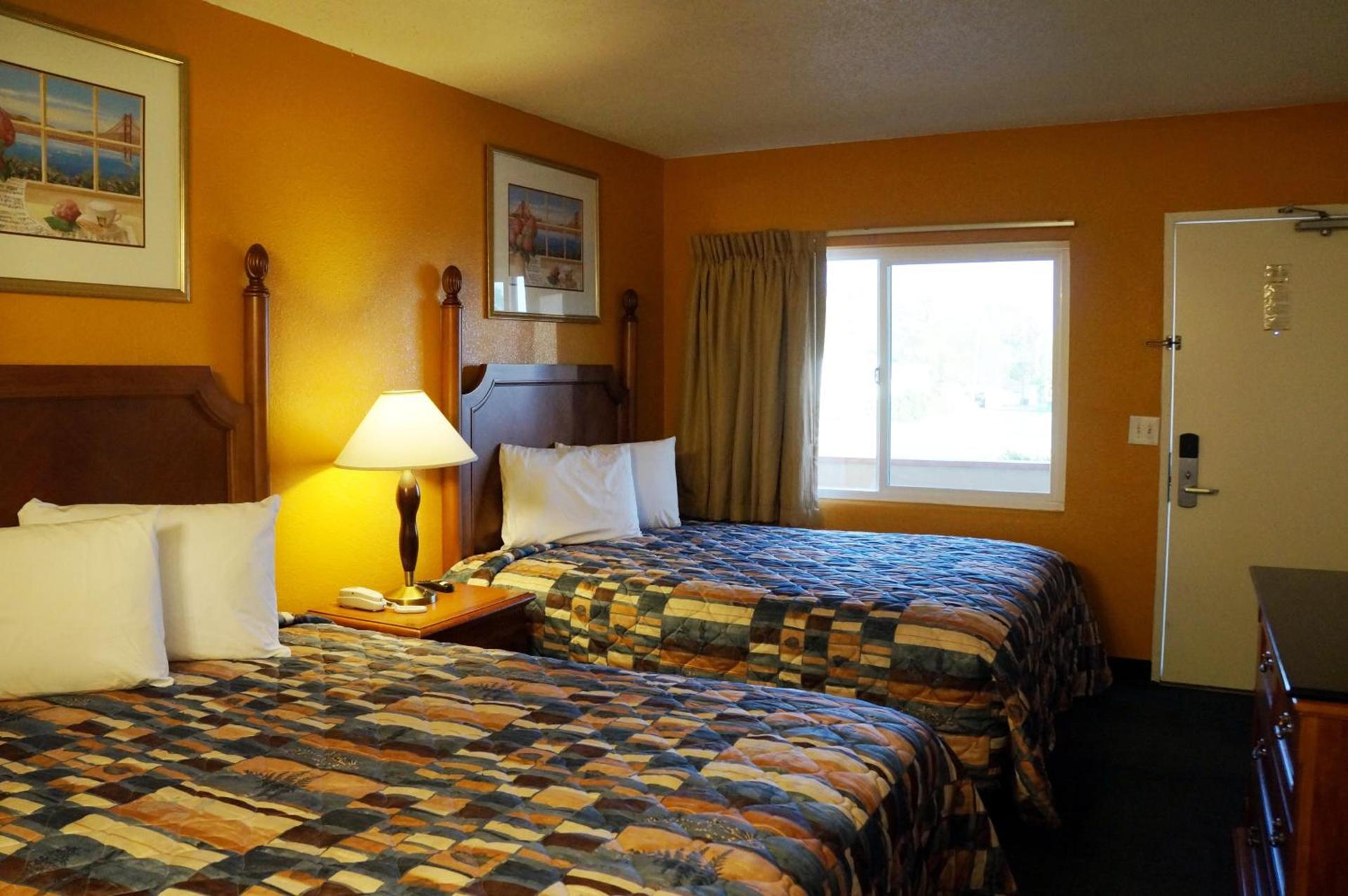 Classic Inn photo 20
