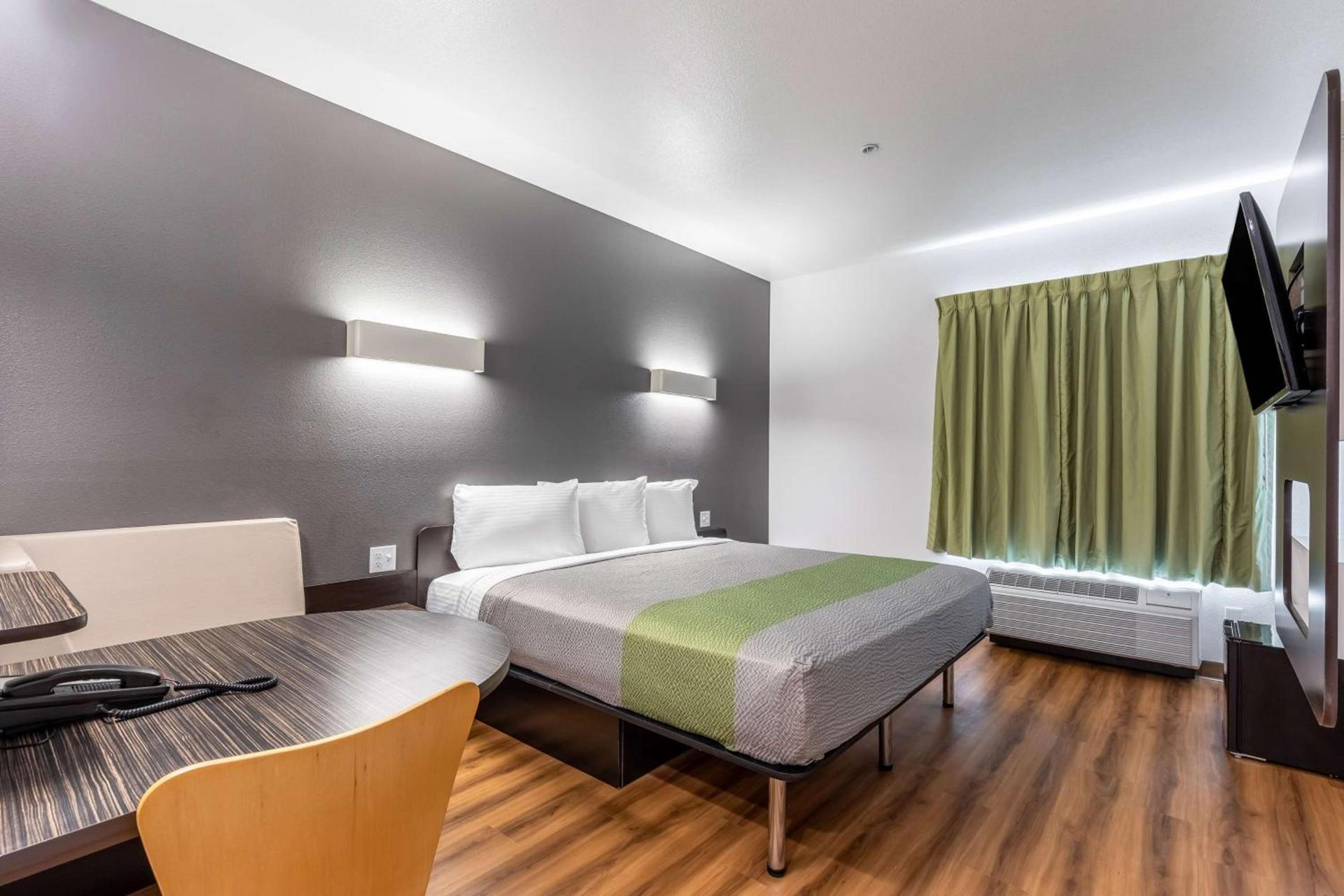 Motel 6-Las Vegas, NV - Motor Speedway photo 17