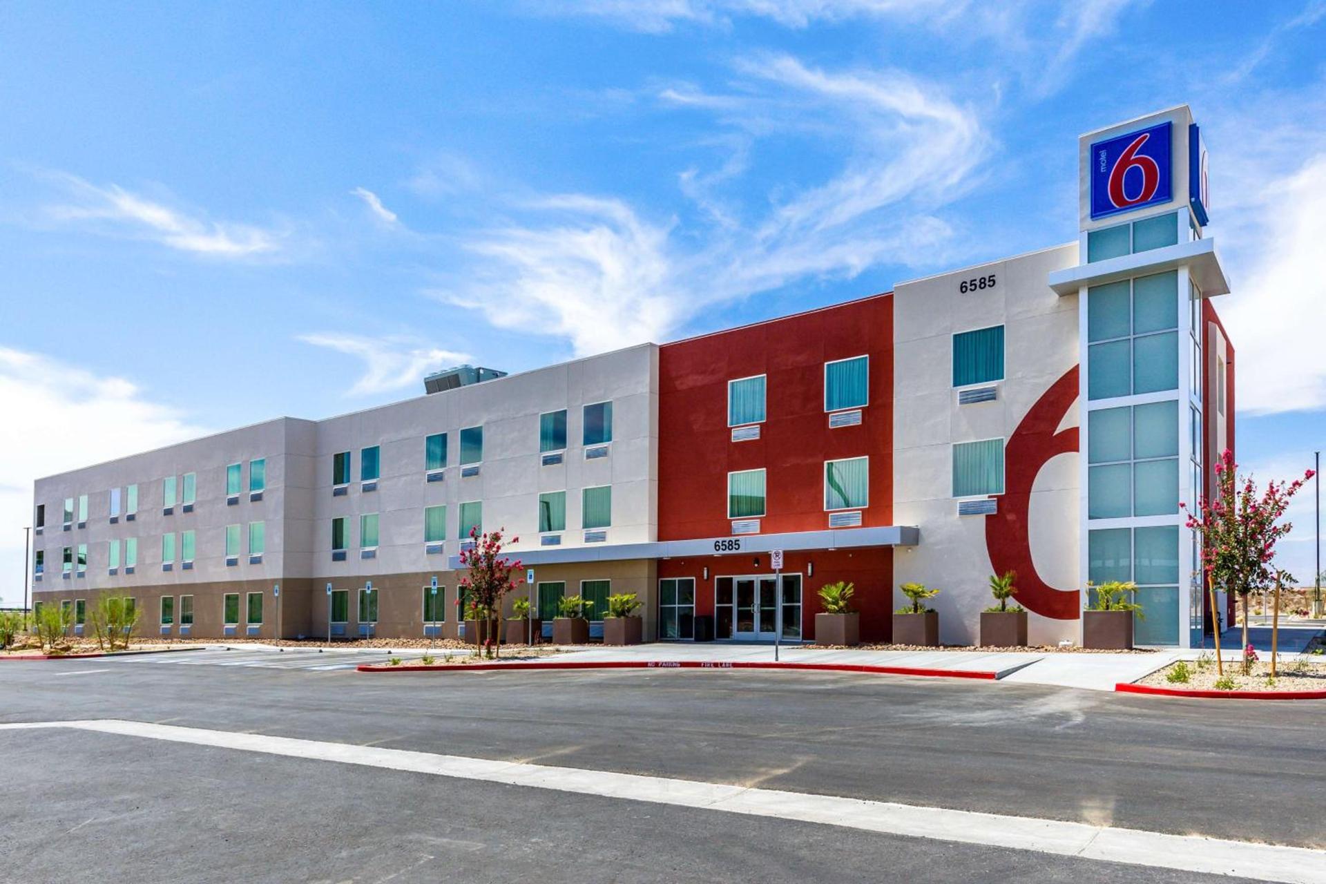 Motel 6-Las Vegas, NV - Motor Speedway photo 1