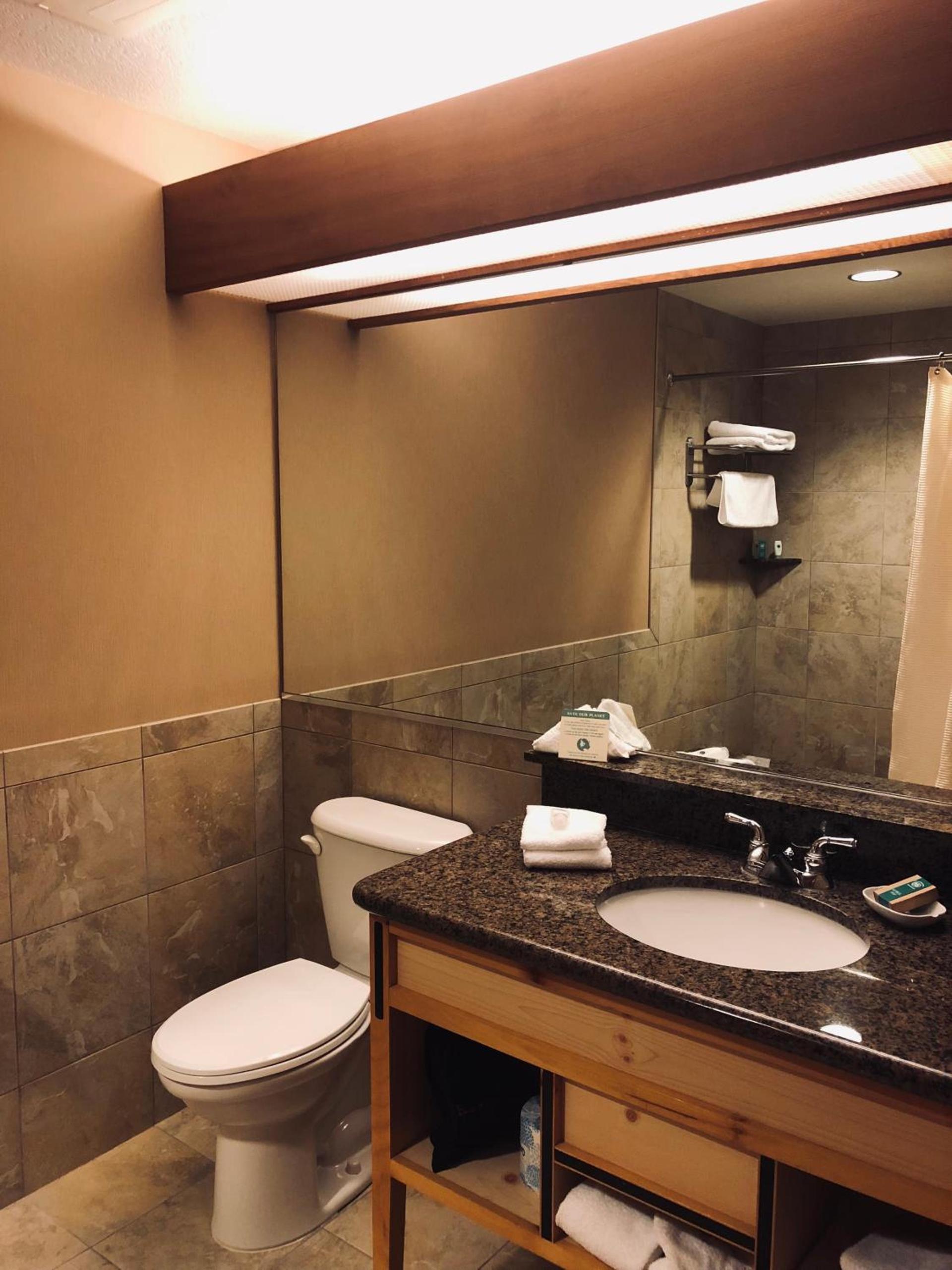 Heathman Lodge photo 36