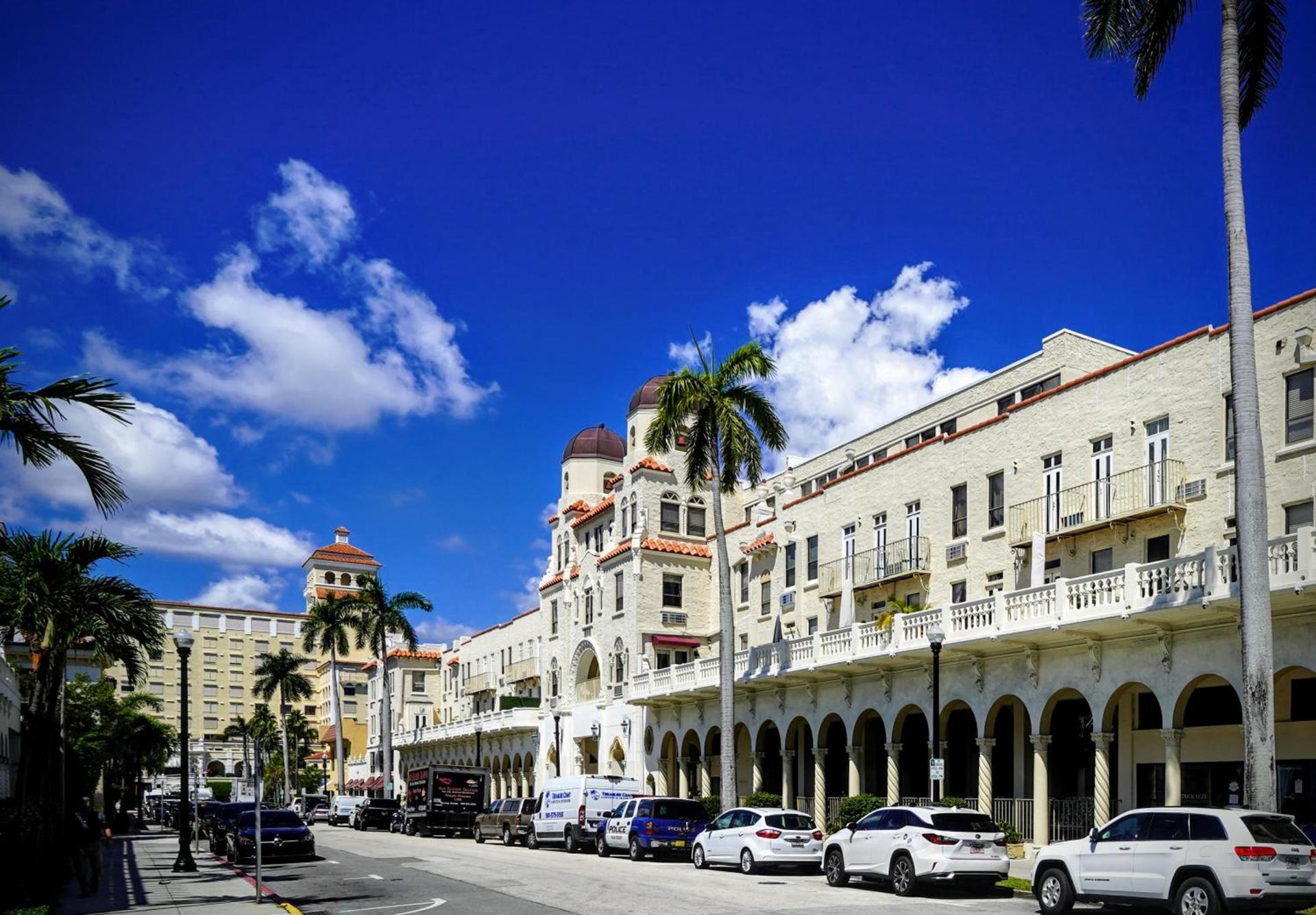 Palm Beach Hotel Petite Retreat 2 blocks to beach!! Historic Landmark photo 14