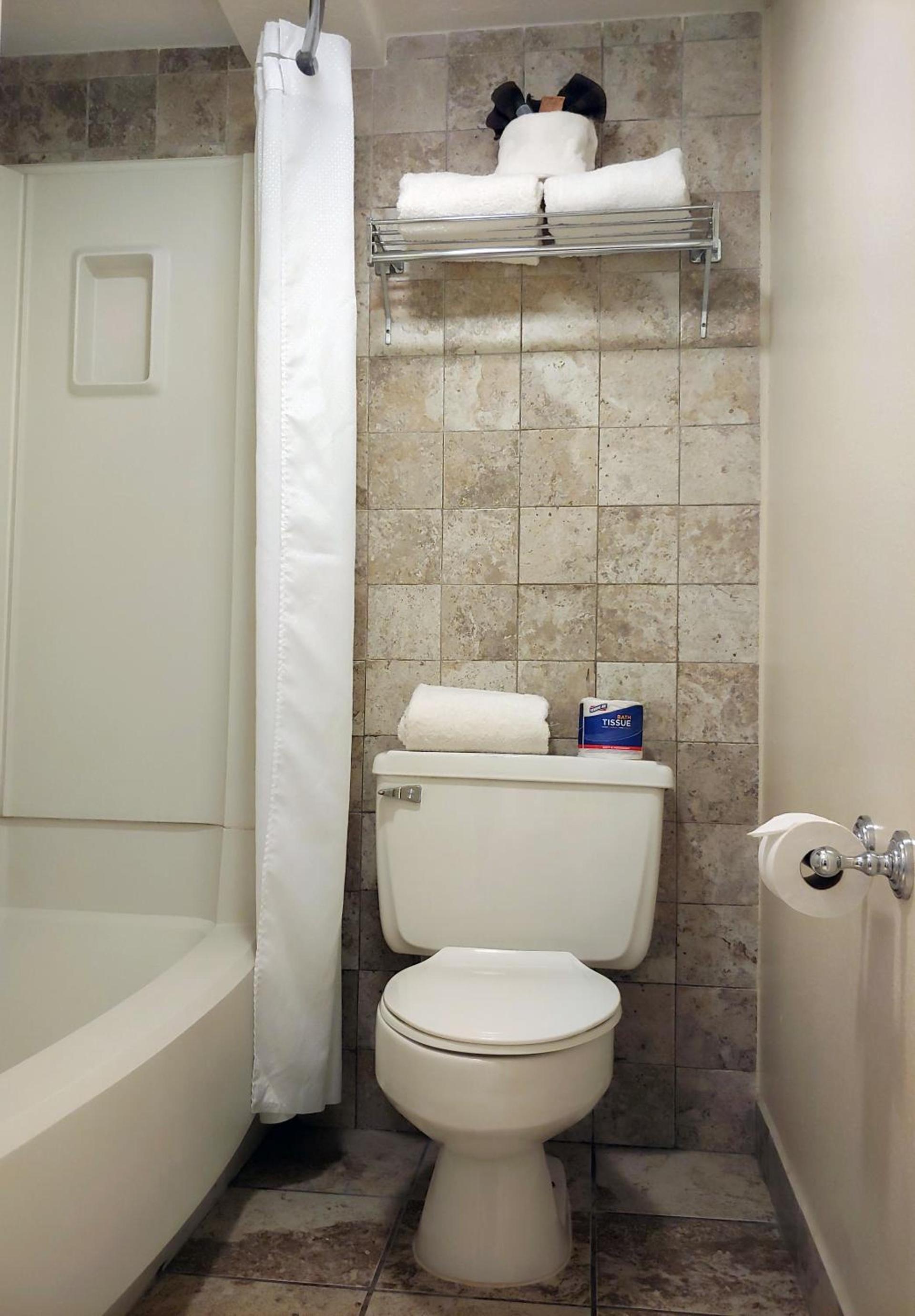 Kansas Country Inn photo 46