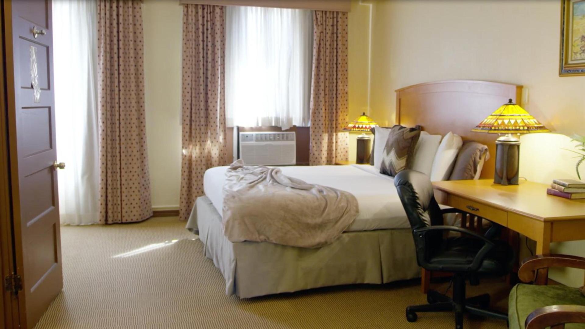 Historic Plains Hotel photo 18