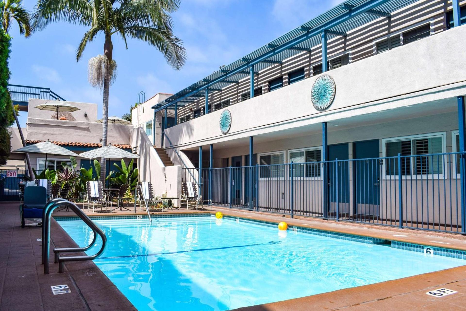 Beachside Inn photo 78