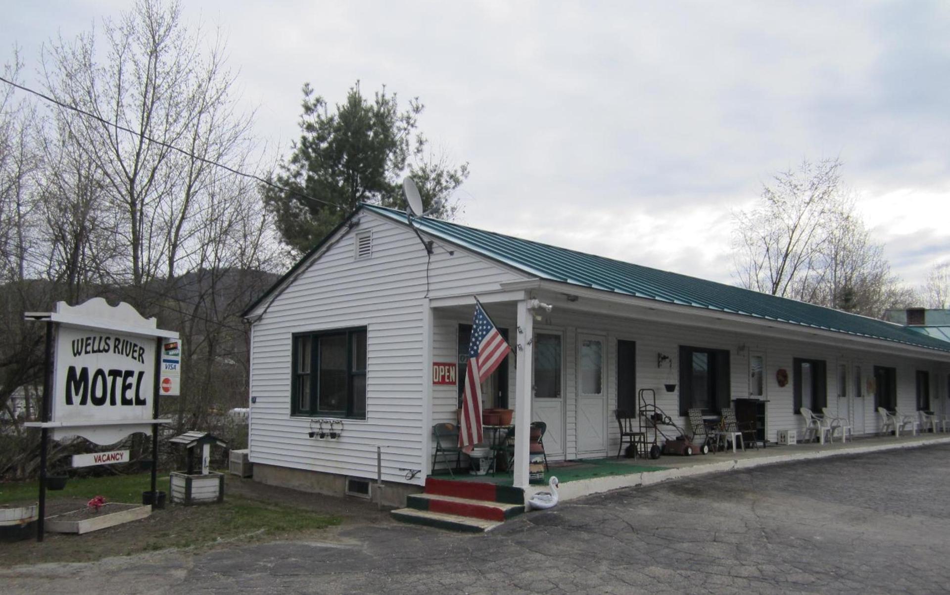 Wells River Motel photo 36