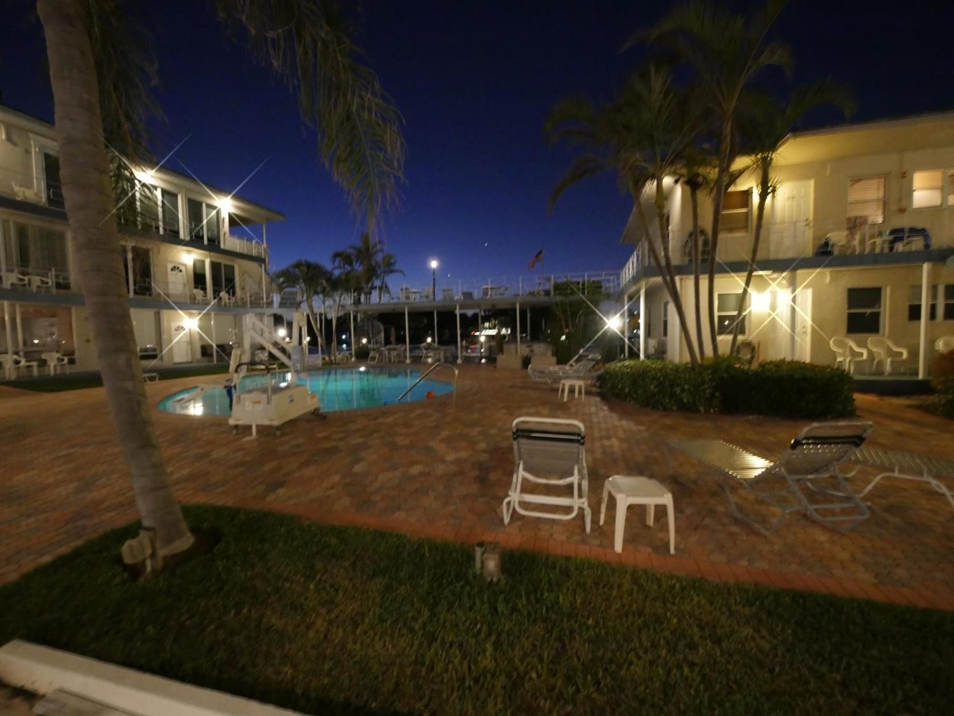 Holiday Isle Yacht Club photo 23