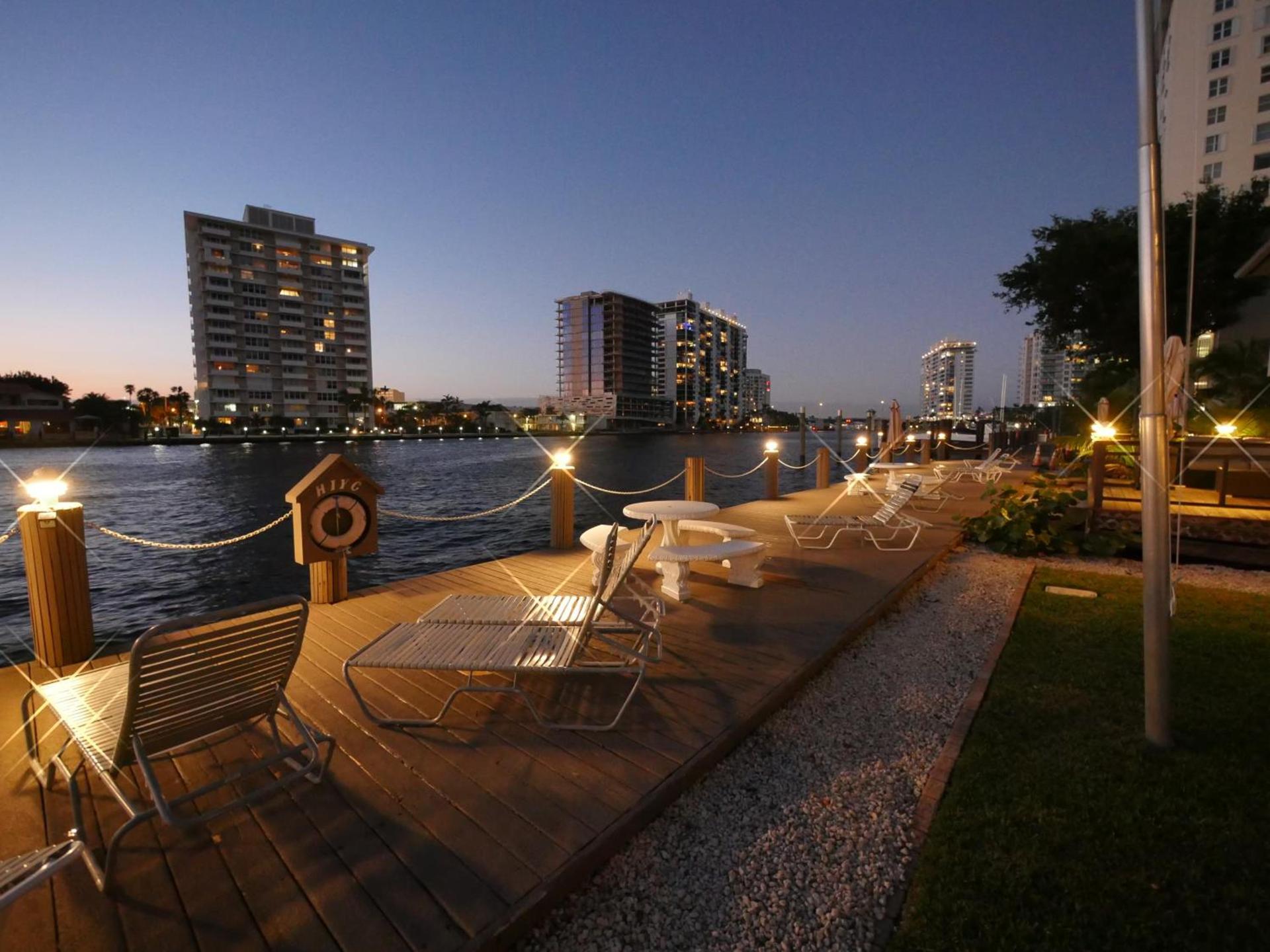 Holiday Isle Yacht Club photo 31